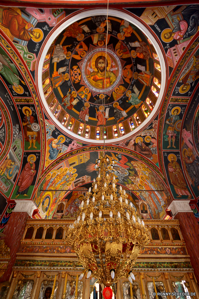  Kuppel Dach Schutzüberzug Kathedrale Gewölbe Bespannung Religion Architektur Kirche Altar Struktur Gebäude Kunst religiöse Gott Kultur Geschichte Reisen alt Gold Wahrzeichen berühmte Tourismus Fenster St. heilig Katholische Innenraum historischen Spiritualität Stadt Golden beten Decke Tempel Detail Palast St Gottesdienst glauben Skulptur Dekoration traditionelle Innenseite Verzierung Bogen Gestaltung Denkmal Katholizismus Glas Osten Platz Basilika Kapelle Orthodoxe Gebet Kreuz Antike verzieren Stil Muster bunte historische dekorative heilig Licht befleckt Statue Tourist Museum Himmel Fresko Spalte Symbol Antik spirituelle Hauptstadt Stein aussenansicht Platz Turm Nacht Schrein barocke Farbe Grand Bau architektonische dekoriert malte Orientalische Retro Haus Malerei dome roof protective covering cathedral vault covering religion architecture church altar structure building art religious god culture history travel old gold landmark famous tourism window saint holy catholic interior historic spirituality city golden pray ceiling temple detail palace st worship faith sculpture decoration traditional inside ornament arch design monument catholicism glass east place basilica chapel orthodox prayer cross ancient ornate style pattern colorful historical decorative sacred light stained statue tourist museum sky fresco column symbol antique spiritual capital stone exterior square tower night shrine baroque color grand construction architectural decorated painted oriental retro house painting