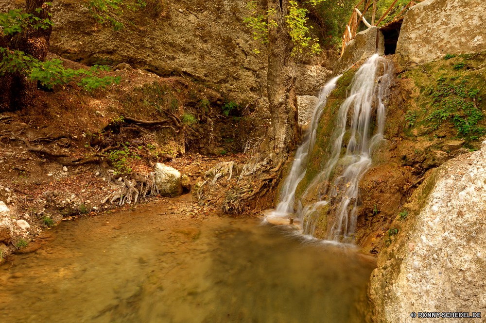  Schlucht Fluss Wasserfall Schlucht Wasser Stream Fels Tal Wald Stein Berg Landschaft Park Baum fließende Moos Wildnis im freien Kaskade fallen Creek Reisen Wild Felsen Strömung natürliche depression Bewegung Umgebung Frühling fällt Bäume im freien nationalen natürliche landschaftlich Tourismus platsch Berge felsigen Klippe Pflanze Sommer fallen Szenerie friedliche Hölzer ruhige rasche Herbst Wandern frisch nass gelassene frische Luft Blatt glatte Reinigen Abenteuer Kanal Wasserfälle Drop Steine Ökologie geologische formation plantschen woody plant Szene Belaubung Körper des Wassers Frieden macht Eis Kühl Geschwindigkeit Flüsse gischt Extreme kalt Erhaltung Saison See Himmel SWIFT Geologie klar Bewegung Farbe Ruhe erfrischend vascular plant Land Bach Blätter steilen Wanderung üppige Landschaften Harmonie gelb entspannende Erholung Tag Farben canyon river waterfall ravine water stream rock valley forest stone mountain landscape park tree flowing moss wilderness outdoor cascade fall creek travel wild rocks flow natural depression motion environment spring falls trees outdoors national natural scenic tourism splash mountains rocky cliff plant summer falling scenery peaceful woods tranquil rapid autumn hiking fresh wet serene freshness leaf smooth clean adventure channel waterfalls drop stones ecology geological formation splashing woody plant scene foliage body of water peace power ice cool speed rivers spray extreme cold conservation season lake sky swift geology clear movement color calm refreshment vascular plant country brook leaves steep hike lush scenics harmony yellow relaxing recreation day colors