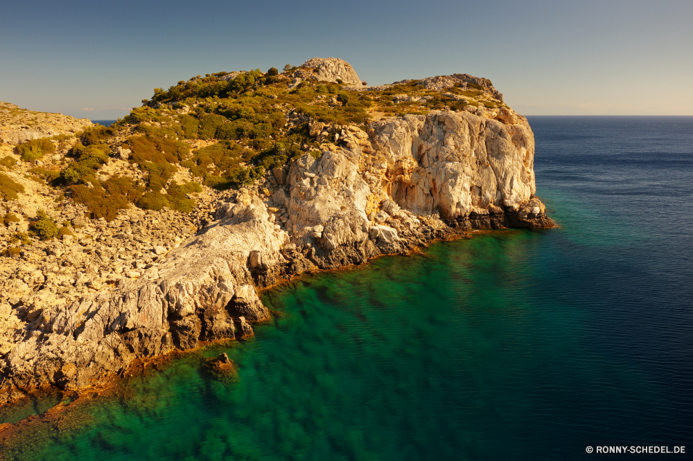  Strand Ozean Meer Klippe Küste geologische formation Wasser Landschaft Küste Fels Himmel Reisen Insel Urlaub Welle Ufer Sand Bucht Sommer Tourismus Urlaub Sonne landschaftlich Vorgebirge seelandschaft Horizont Küstenlinie felsigen Stein Felsen natürliche Höhe Berg Paradies Ziel Wellen Resort Tropischer Türkis Szene Wolke sonnig Szenerie Wolken am Meer Sonnenlicht Surf Tourist ruhige Entspannen Sie sich Hügel Klippen Kap Sonnenuntergang idyllische Körper des Wassers im freien Höhle im freien Küste Süden Gezeiten Baum friedliche Riff natürliche Urlaub Reiseziele Tag Urlaub Entspannung Wetter Erholung Pazifik in der Nähe Landschaften Ruhe Wahrzeichen klar Inseln Farbe Land Schwimmen Panorama Stadt Freizeit beach ocean sea cliff coast geological formation water landscape coastline rock sky travel island vacation wave shore sand bay summer tourism holiday sun scenic promontory seascape horizon shoreline rocky stone rocks natural elevation mountain paradise destination waves resort tropical turquoise scene cloud sunny scenery clouds seaside sunlight surf tourist tranquil relax hill cliffs cape sunset idyllic body of water outdoors cave outdoor coastal south tide tree peaceful reef natural holidays destinations day vacations relaxation weather recreation pacific near scenics calm landmark clear islands color land swim panorama city leisure