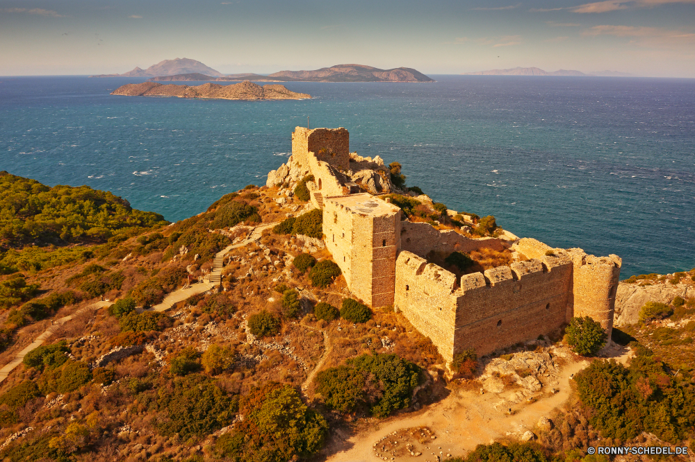  Festung Meer Küste Ozean Wasser Fels Landschaft Strand Klippe Reisen Küste Sand Ufer Vorgebirge geologische formation Himmel Urlaub Stein Sommer natürliche Höhe Tourismus Insel Bucht Felsen Urlaub seelandschaft Wellen Küste Welle Sonne landschaftlich Horizont Berg am Meer Szene Schloss im freien felsigen Surf Wahrzeichen Szenerie Architektur Turm sonnig Wolken Berge Klippen Steine Entspannen Sie sich Küstenlinie Antike Hügel Ziel Kap Tropischer natürliche Farbe Panorama im freien Resort Tourist alt Meeresküste Struktur Tag Süden Haus Licht Türkis Urlaub Stadt friedliche Umgebung Sonnenuntergang Gebäude Festung Sandstein Bildung Ruine Hafen Paradies Stadt historischen Mauer ruhige Geschichte Saison niemand fortress sea coast ocean water rock landscape beach cliff travel coastline sand shore promontory geological formation sky vacation stone summer natural elevation tourism island bay rocks holiday seascape waves coastal wave sun scenic horizon mountain seaside scene castle outdoor rocky surf landmark scenery architecture tower sunny clouds mountains cliffs stones relax shoreline ancient hill destination cape tropical natural color panorama outdoors resort tourist old seashore structure day south house light turquoise vacations city peaceful environment sunset building fort sandstone formation ruins harbor paradise town historic wall tranquil history season nobody