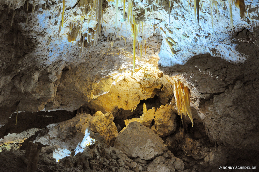 Crystal Cave Baum Stein Fels Landschaft Wasser Fluss Wald alt Park Steinmauer natürliche Berg fallen Höhle im freien landschaftlich Zaun Oberfläche Gliederfüßer Stream im freien Textur Mauer Frühling Reisen Umgebung Szenerie Material geologische formation Saison Braun Herbst Blätter Wild woody plant Wildnis Pflanze Wirbellose Entwicklung des ländlichen Muster Barrier vascular plant schmutzig Blatt Bäume texturierte Felsen Grunge Rau gelb Steine Sommer Tag gemeinsamen Leguan Holz Eis Creek Schnee Kofferraum Antike horseshoe crab Struktur Kraut geknackt Licht Eidechse horizontale friedliche Landschaft nationalen Sumpf am Morgen Detail Schließen Obstruktion Gebäude Schlamm Farbe Geologie Land Zement Wasserfall Mineral Bau außerhalb Orange Winter Hölzer Abenteuer trocken Belaubung Hintergründe Boden Gras Architektur Himmel saisonale tree stone rock landscape water river forest old park stone wall natural mountain fall cave outdoor scenic fence surface arthropod stream outdoors texture wall spring travel environment scenery material geological formation season brown autumn leaves wild woody plant wilderness plant invertebrate rural pattern barrier vascular plant dirty leaf trees textured rocks grunge rough yellow stones summer day common iguana wood ice creek snow trunk ancient horseshoe crab structure herb cracked light lizard horizontal peaceful countryside national swamp morning detail close obstruction building mud color geology land cement waterfall mineral construction outside orange winter woods adventure dry foliage backgrounds ground grass architecture sky seasonal