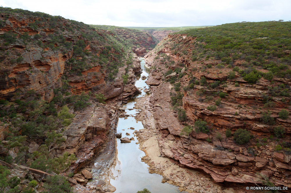 Kalbarri National Park Schlucht Schlucht Tal natürliche depression Klippe Landschaft Fels Berg landschaftlich Reisen Berge Park Fluss Wasser Felsen Urlaub Tourismus nationalen Himmel Stein Küste Wüste Meer im freien Sand Baum Wolken im freien Wandern Szenerie geologische formation Felge felsigen Aushöhlung Geologie Ozean Tourist Küste natürliche Sommer Abenteuer Grand Ziel Klippen Szene Süden Hügel Wald Südwesten Urlaub Wahrzeichen Ufer Insel geologische Wunder Strand Orange Sandstein Bäume Welt Sonne hoch Wildnis Bildung Westen Mesa Aussicht Panorama Steine Wolke Bucht Land Umgebung Panorama Tropischer See bunte Farbe sonnig Wanderweg Spitze seelandschaft Landschaften Paradies trocken Bereich canyon ravine valley natural depression cliff landscape rock mountain scenic travel mountains park river water rocks vacation tourism national sky stone coast desert sea outdoor sand tree clouds outdoors hiking scenery geological formation rim rocky erosion geology ocean tourist coastline natural summer adventure grand destination cliffs scene south hill forest southwest holiday landmark shore island geological wonder beach orange sandstone trees world sun high wilderness formation west mesa vista panorama stones cloud bay land environment panoramic tropical lake colorful color sunny trail peak seascape scenics paradise dry range