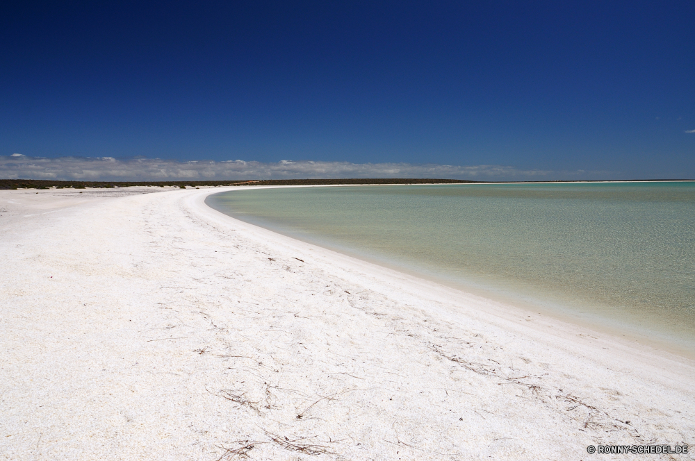 Shark Bay Sandbank Barrier Bar Grat Sand Strand Meer natürliche Höhe Ozean Wasser Urlaub Tropischer Küste Himmel Reisen Insel Landschaft Sommer Welle geologische formation Küste Urlaub Ufer seelandschaft Paradies Resort Tourismus Sonne Horizont Wolken sonnig Entspannen Sie sich Surf Wolke Türkis landschaftlich Entspannung Wellen Bucht im freien Sonnenlicht klar friedliche idyllische Sonnenschein Lagune Szenerie Erholung Wendekreis ruhige romantische heiß Szene am Meer warm im freien sandigen Baum Palm exotische Tag Freizeit Süden platsch Ziel Küstenlinie Frieden Tourist Küste Pazifik Schwimmen Ruhe natürliche Boden Reise Urlaub bewölkt niemand Meeresküste Fels Reiseziele Landschaften Himmel Saison Stein Wetter Tropen Traum Düne Erde sandbar barrier bar ridge sand beach sea natural elevation ocean water vacation tropical coast sky travel island landscape summer wave geological formation coastline holiday shore seascape paradise resort tourism sun horizon clouds sunny relax surf cloud turquoise scenic relaxation waves bay outdoor sunlight clear peaceful idyllic sunshine lagoon scenery recreation tropic tranquil romantic hot scene seaside warm outdoors sandy tree palm exotic day leisure south splash destination shoreline peace tourist coastal pacific swim calm natural soil trip vacations cloudy nobody seashore rock destinations scenics heaven season stone weather tropics dream dune earth