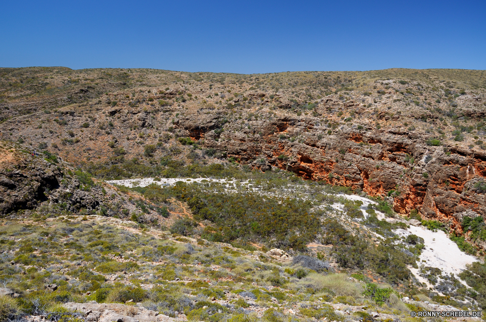 Cape Range National Park Steppe Reiner Landschaft Berg Land Berge Fels Hochland Himmel Reisen Tal landschaftlich Gras Szenerie Tourismus im freien Hügel Stein Steigung Wasser Park Sommer Spitze Panorama Wüste Umgebung Wolken im freien Baum Aufstieg Wandern Fluss Felsen Wald Bereich Insel Pflanze natürliche Frühling Schnee friedliche Tag sonnig Ruhe Feld Wiese felsigen Entwicklung des ländlichen Schlucht Landschaft nationalen Wildnis ruhige Straße Urlaub hoch gelassene außerhalb Ökologie Tundra Klippe Bäume Landwirtschaft Szene ruhig Busch Abenteuer See Horizont vascular plant Vulkan vulkanische Alpine niemand Kraut Hügel Wolke Panorama Pfad Ziel trocken Frieden Sonne Wetter steppe plain landscape mountain land mountains rock highland sky travel valley scenic grass scenery tourism outdoor hill stone slope water park summer peak panorama desert environment clouds outdoors tree ascent hiking river rocks forest range island plant natural spring snow peaceful day sunny calm field meadow rocky rural canyon countryside national wilderness tranquil road vacation high serene outside ecology tundra cliff trees agriculture scene quiet bush adventure lake horizon vascular plant volcano volcanic alpine nobody herb hills cloud panoramic path destination dry peace sun weather