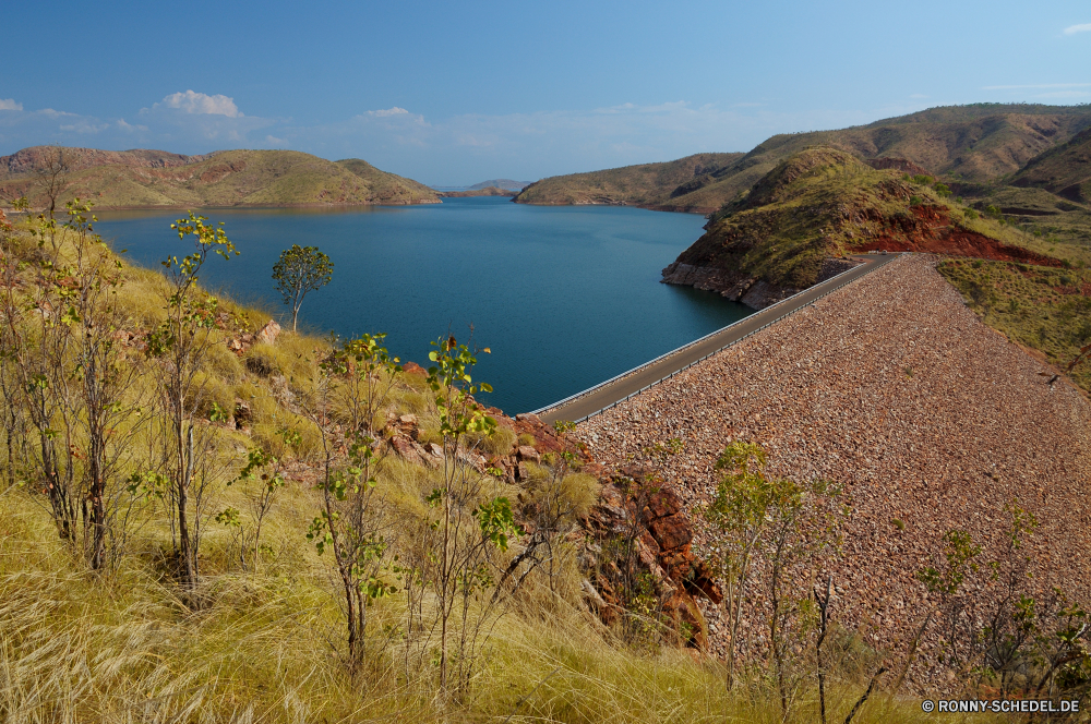 Lake Argyle Vorgebirge natürliche Höhe geologische formation Landschaft Meer Wasser Berg Küste Küste Ozean Berge See Himmel landschaftlich Reisen Ufer Urlaub Strand Insel Fels Wolke Park Sommer Tourismus Hügel Bucht Baum Sonne Kap Szenerie Horizont Wald nationalen Wolken Felsen Urlaub seelandschaft Panorama Szene im freien Fluss Klippe Wildnis Küstenlinie Sand Bäume Wetter felsigen Reflexion sonnig friedliche Ruhe Hügel Teich im freien Stein natürliche ruhige Spitze Tag Bereich Hochland Umgebung Sonnenuntergang Herbst Pflanze Hafen Klima Tropischer Stadt Stechginster Gras Frühling klar Küste Landschaften Stadt Strauch Wellen am Meer am Morgen Farbe Sonnenlicht niemand promontory natural elevation geological formation landscape sea water mountain coast coastline ocean mountains lake sky scenic travel shore vacation beach island rock cloud park summer tourism hill bay tree sun cape scenery horizon forest national clouds rocks holiday seascape panorama scene outdoor river cliff wilderness shoreline sand trees weather rocky reflection sunny peaceful calm hills pond outdoors stone natural tranquil peak day range highland environment sunset autumn plant harbor climate tropical town gorse grass spring clear coastal scenics city shrub waves seaside morning color sunlight nobody