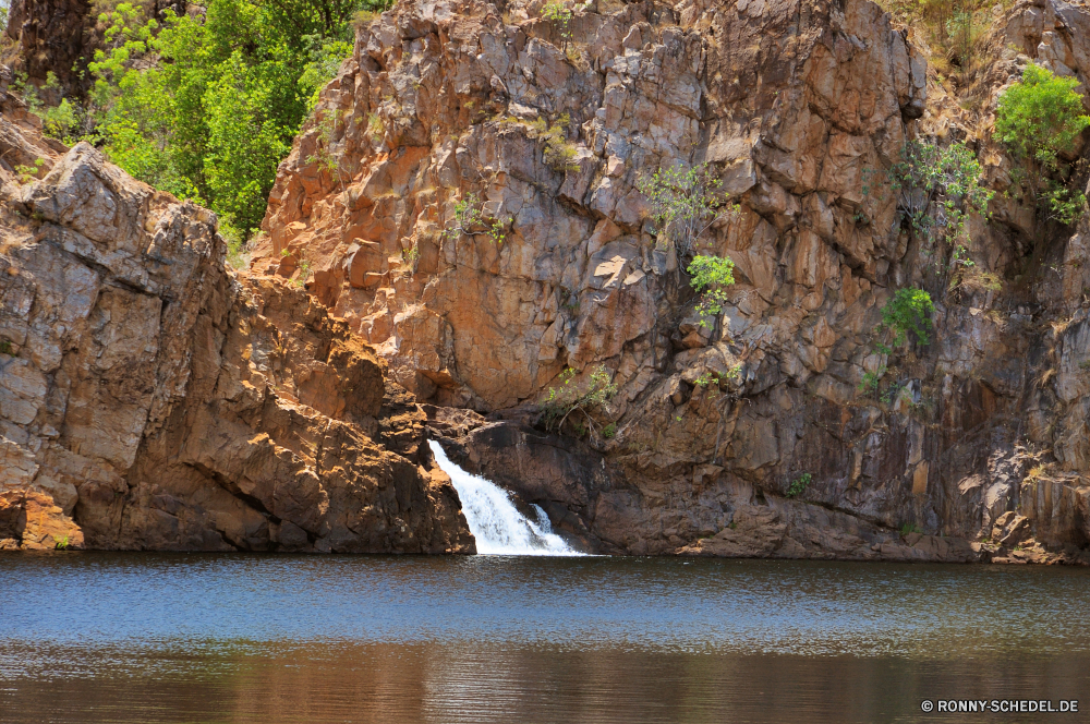 Katherine Gorge geologische formation Höhle Klippe Fels Landschaft Wasser Berg Stein Küste Meer Fluss Felsen Reisen Ozean Sommer Schlucht Park Wald Stream Strand Küste Kanal Wasserfall Tourismus landschaftlich Insel im freien Umgebung Berge felsigen Urlaub Steine Himmel Körper des Wassers natürliche im freien Wild Tal Frühling Tag Schlucht Ufer Welle Wildnis Baum Sand Hügel Creek Szene Sonne Wolken ruhige Bäume fließende Tourist Szenerie nationalen Reinigen Klippen Moos Urlaub seelandschaft Bucht fallen Kaskade Küste Wandern Mauer Wolke sonnig Paradies Wellen Entspannen Sie sich Strömung See nass rasche am Meer hoch natürliche depression Pflanze Ökologie steilen frisch Sandstein Bildung Bewegung Landschaften Panorama Erhaltung frische Luft Ziel Wüste friedliche Sonnenlicht Entwicklung des ländlichen Blatt niemand geological formation cave cliff rock landscape water mountain stone coast sea river rocks travel ocean summer canyon park forest stream beach coastline channel waterfall tourism scenic island outdoor environment mountains rocky vacation stones sky body of water natural outdoors wild valley spring day ravine shore wave wilderness tree sand hill creek scene sun clouds tranquil trees flowing tourist scenery national clean cliffs moss holiday seascape bay fall cascade coastal hiking wall cloud sunny paradise waves relax flow lake wet rapid seaside high natural depression plant ecology steep fresh sandstone formation motion scenics panorama conservation freshness destination desert peaceful sunlight rural leaf nobody