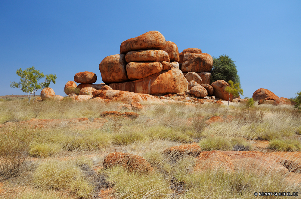 Devils Marbles Steinmauer Zaun Weizen Barrier Essen Braun Stapel Heu Landwirtschaft Feld Korn Stroh Obstruktion Snack Entwicklung des ländlichen Brot Pflanze Samen lecker cereal Landschaft Bauernhof Kaktus natürliche Ernte Haufen Wüste köstliche Land Bio Knoll Bäckerei Himmel Sommer Frühstück gesund Ballen Landbau Ernte gebacken Ernährung Landschaft Mais Dessert Herbst Feed Runde Feinschmecker süß Ballen gestapelt Zucker Nut closeup Konditorei Land Golden frisch Schließen Wiese Roggen Mahlzeit Struktur Essen Essen im freien Cookie Zutat Backen ganz Fels Roll Kreis trocken Gold Schneiden Schokolade Cookies Laib Bäckerei Kruste gelb behandeln wachsen Ernährung Baum Hafer Darm-Trakt Wolke Stein Steine Felsen Heap Holz Detail Gras stone wall fence wheat barrier food brown stack hay agriculture field grain straw obstruction snack rural bread plant seed tasty cereal landscape farm cactus natural harvest pile desert delicious country organic knoll bakery sky summer breakfast healthy bale farming crop baked diet countryside corn dessert autumn feed round gourmet sweet bales stacked sugar nut closeup pastry land golden fresh close meadow rye meal structure eating eat outdoor cookie ingredient bake whole rock roll circle dry gold cut chocolate cookies loaf baking crust yellow treat grow nutrition tree oat tract cloud stone stones rocks heap wood detail grass