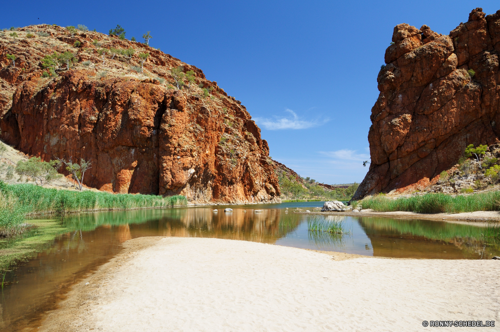 West MacDonnell Ranges National Park Fels Schiff Klippe Landschaft Schlucht Wrack Schiff Reisen nationalen Berg Himmel Wüste Stein Park Felsen Strand landschaftlich Wasser Sand Handwerk Tourismus Tal Meer natürliche Schiffswrack Küste Ozean Sandstein im freien Szenerie Sommer geologische formation Schlucht Berge Szene Urlaub Tourist Wildnis Wolken Aushöhlung felsigen Wahrzeichen im freien Küste Sonnenuntergang Umgebung Südwesten Fluss Ufer Welle Bögen Geologie Fahrzeug Baum Urlaub Klippen Bildung ruhige Westen Wandern Bucht Sonne trocken Wolke Formationen Spitze Reiseziele Panorama Landschaften Süden Hügel Arid Bogen Resort Wald Ziel Insel Nationalpark Bereich Panorama Steine natürliche depression Orange Sonnenlicht Felsblock Hügel majestätisch berühmte Horizont Erholung geologische klar Wild hoch westliche Stream Reise Hochland Tag rock ship cliff landscape canyon wreck vessel travel national mountain sky desert stone park rocks beach scenic water sand craft tourism valley sea natural shipwreck coast ocean sandstone outdoors scenery summer geological formation ravine mountains scene vacation tourist wilderness clouds erosion rocky landmark outdoor coastline sunset environment southwest river shore wave arches geology vehicle tree holiday cliffs formation tranquil west hiking bay sun dry cloud formations peak destinations panoramic scenics south hill arid arch resort forest destination island national park area panorama stones natural depression orange sunlight boulder hills majestic famous horizon recreation geological clear wild high western stream trip highland day