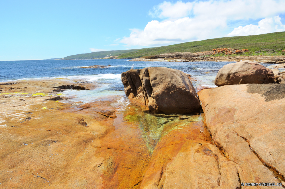 Cape Leeuwin Strand Ozean Meer Sand Wrack Wasser Küste Schiff Himmel Landschaft Reisen Fels Schiff Küste Tourismus Urlaub Sommer Welle Ufer am Meer Insel Sandbank Wellen Sonne Stein Urlaub Bucht Handwerk Tropischer landschaftlich Küstenlinie Wolken Bar Grat Felsen felsigen Barrier natürliche Szene seelandschaft Szenerie Klippe Surf Sonnenuntergang im freien Entspannen Sie sich im freien Paradies Wolke Horizont Sonnenlicht natürliche Höhe Fahrzeug Gezeiten Küste Erholung Berg Steine Sonnenaufgang Körper des Wassers Tag Tourist sandigen Pazifik Hügel Ziel Baum warm friedliche Ruhe Entspannung Farbe klar Resort geologische formation entspannende Park ruhige Wahrzeichen sonnig Wind Kontur Reflexion Meeresküste Sturm Türkis idyllische Reise Urlaub Berge exotische romantische beach ocean sea sand wreck water coast ship sky landscape travel rock vessel coastline tourism vacation summer wave shore seaside island sandbar waves sun stone holiday bay craft tropical scenic shoreline clouds bar ridge rocks rocky barrier natural scene seascape scenery cliff surf sunset outdoor relax outdoors paradise cloud horizon sunlight natural elevation vehicle tide coastal recreation mountain stones sunrise body of water day tourist sandy pacific hill destination tree warm peaceful calm relaxation color clear resort geological formation relaxing park tranquil landmark sunny wind silhouette reflection seashore storm turquoise idyllic journey vacations mountains exotic romantic