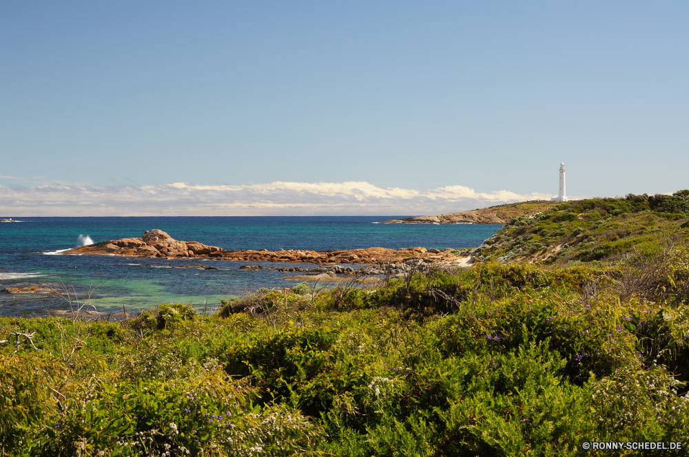 Cape Leeuwin Kap Meer Ozean Vorgebirge Küste Wasser Landschaft Küste Strand natürliche Höhe Küstenlinie Ufer Himmel Fels geologische formation Reisen Sommer Sonne Insel Urlaub Sand Baum Bucht Berg Wolke Tourismus landschaftlich Stein Klippe Urlaub seelandschaft Szenerie im freien See am Meer sonnig Wellen Welle felsigen Pazifik Horizont Wald Hügel Tropischer Felsen ruhige Sonnenuntergang Bäume Paradies im freien friedliche Wetter Inseln Küste Pflanze Surf Berge Wolken Panorama Szene Resort Fluss Entwicklung des ländlichen idyllische Tag Sonnenschein Entspannen Sie sich Tourist Park Gras Frühling Urlaub Stadt Ruhe Reflexion Saison Haus Palm Ziel Boot natürliche hell Sonnenlicht cape sea ocean promontory coast water landscape coastline beach natural elevation shoreline shore sky rock geological formation travel summer sun island vacation sand tree bay mountain cloud tourism scenic stone cliff holiday seascape scenery outdoor lake seaside sunny waves wave rocky pacific horizon forest hill tropical rocks tranquil sunset trees paradise outdoors peaceful weather islands coastal plant surf mountains clouds panorama scene resort river rural idyllic day sunshine relax tourist park grass spring vacations city calm reflection season house palm destination boat natural bright sunlight