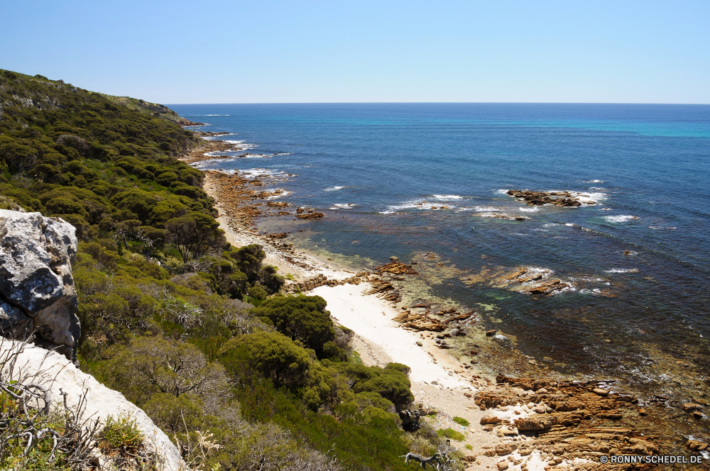 Cape Naturaliste Küstenlinie Ozean Meer Küste Strand Wasser Küste Landschaft Fels Klippe Kap Urlaub Reisen Ufer Himmel landschaftlich Sommer Insel Vorgebirge Felsen Sand Urlaub Sonne Welle am Meer Wellen Tourismus Bucht Szenerie geologische formation natürliche Höhe felsigen Tropischer Berg Stein Horizont Paradies Küste sonnig Baum im freien seelandschaft Wolke Hügel Entspannen Sie sich Ziel Tourist Wolken friedliche Wetter Pazifik Surf im freien Szene Klippen Gezeiten Sonnenuntergang Park Panorama Resort Tag Süden Urlaub Stadt Erholung romantische Sonnenlicht Inseln Riff klar natürliche Saison Urlaub Stadt ruhige Meeresküste Türkis England Entspannung entspannende Körper des Wassers shoreline ocean sea coast beach water coastline landscape rock cliff cape vacation travel shore sky scenic summer island promontory rocks sand holiday sun wave seaside waves tourism bay scenery geological formation natural elevation rocky tropical mountain stone horizon paradise coastal sunny tree outdoor seascape cloud hill relax destination tourist clouds peaceful weather pacific surf outdoors scene cliffs tide sunset park panorama resort day south holidays city recreation romantic sunlight islands reef clear natural season vacations town tranquil seashore turquoise england relaxation relaxing body of water