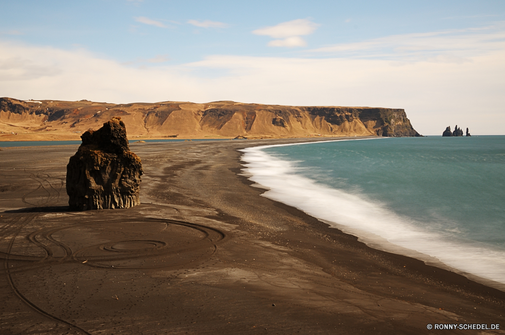 Dyrholaey Sand Boden Strand Landschaft Erde Fels Himmel Wüste Wolken Berg Reisen Stein Berge Wasser Ozean Klippe Küste Meer Urlaub nationalen geologische formation Schlucht See Tal landschaftlich Felsen Hügel Sommer Arid Sandstein Tourismus im freien Sonne natürliche Sandbank Sonnenaufgang Umgebung Düne Sonnenuntergang Ufer Park trocken Hügel Bereich Küste Grat im freien Wolke Extreme Sonnenschein Szenerie niemand Erholung natürliche Höhe Bucht Orange Bar am Meer Barrier Bereich Insel heißer Frühling Aushöhlung Spitze gelb Szene Land Tag heiß bunte Wildnis Landschaften Welle Wellen Horizont Krater Klippen Geologie Toten Boote felsigen entfernten bewölkt Ziel Braun Schnee Glen Boden Meeresküste Gelände Wandern Angeln Steine Vulkan Reise Wärme Fluss Frühling Wetter Wahrzeichen Hochland sand soil beach landscape earth rock sky desert clouds mountain travel stone mountains water ocean cliff coast sea vacation national geological formation canyon lake valley scenic rocks hill summer arid sandstone tourism outdoors sun natural sandbar sunrise environment dune sunset shore park dry hills area coastline ridge outdoor cloud extreme sunshine scenery nobody recreation natural elevation bay orange bar seaside barrier range island hot spring erosion peak yellow scene land day hot colorful wilderness scenics wave waves horizon crater cliffs geology dead boats rocky remote cloudy destination brown snow glen ground seashore terrain hiking fishing stones volcano journey heat river spring weather landmark highland