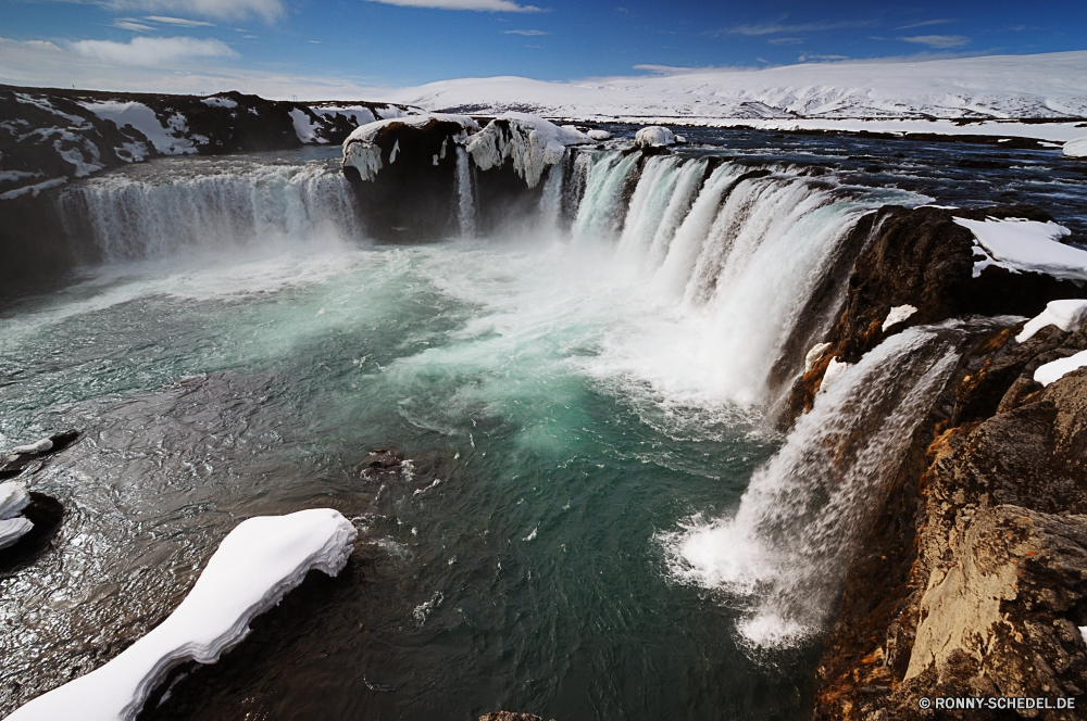 Godafoss Dam Barrier Obstruktion Struktur Wasser Fluss Landschaft Wasserfall Ozean Fels Strand Reisen Meer Stream Küste Strömung landschaftlich Welle Sommer Himmel Sand Szenerie Wellen Stein Küste fällt im freien Umgebung Tropischer Kaskade Surf fallen Felsen fließende Ufer natürliche Wald Tourismus Park nass Berg platsch macht Urlaub im freien Szene Baum Urlaub See Wolken seelandschaft Wild sonnig friedliche Tag gischt Bucht am Meer Saison Creek Sonnenlicht Sonne Paradies Insel Drop Horizont Klippe Wolke Bewegung Frühling Reinigen Ökologie fallen Wildnis Entspannen Sie sich Entspannung Tourist nationalen Hufeisen Wasserfälle klar Schaum Panorama Sonnenschein Ziel Ruhe ruhige Wetter Wahrzeichen dam barrier obstruction structure water river landscape waterfall ocean rock beach travel sea stream coast flow scenic wave summer sky sand scenery waves stone coastline falls outdoor environment tropical cascade surf fall rocks flowing shore natural forest tourism park wet mountain splash power vacation outdoors scene tree holiday lake clouds seascape wild sunny peaceful day spray bay seaside season creek sunlight sun paradise island drop horizon cliff cloud motion spring clean ecology falling wilderness relax relaxation tourist national horseshoe waterfalls clear foam panorama sunshine destination calm tranquil weather landmark