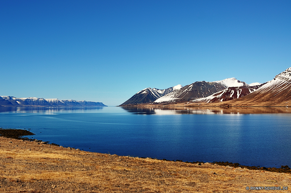 Westfjorde Strand Landschaft Himmel Meer Wasser Ozean Berg Küste Bucht See Reisen Sand Wolken Sommer Insel Tourismus landschaftlich Küste Berge Fels Ufer Kap Wolke Körper des Wassers Szene sonnig Urlaub Horizont am Meer Küstenlinie Tag Sonne Resort ruhige Szenerie im freien Felsen Ziel natürliche Höhe im freien Tropischer Wahrzeichen Boot Baum Vorgebirge Welle Urlaub Wellen Klippe Sonnenuntergang felsigen Landschaften Schiff Wald idyllische Stadt Stein niemand seelandschaft geologische formation Fluss Tourist Park natürliche Wetter Reflexion Bäume Hügel Sonnenschein horizontale am Wasser nationalen Sonnenlicht Farbe Wildnis Wild Hafen Panorama Paradies Schnee Sandbank klar Hügel Surf Reiseziele Wolkengebilde Entspannen Sie sich Süden bewölkt Palm Umgebung Ruhe am See Türkis Bereich beach landscape sky sea water ocean mountain coast bay lake travel sand clouds summer island tourism scenic coastline mountains rock shore cape cloud body of water scene sunny vacation horizon seaside shoreline day sun resort tranquil scenery outdoors rocks destination natural elevation outdoor tropical landmark boat tree promontory wave holiday waves cliff sunset rocky scenics ship forest idyllic city stone nobody seascape geological formation river tourist park natural weather reflection trees hill sunshine horizontal waterfront national sunlight color wilderness wild harbor panorama paradise snow sandbar clear hills surf destinations cloudscape relax south cloudy palm environment calm lakeside turquoise range