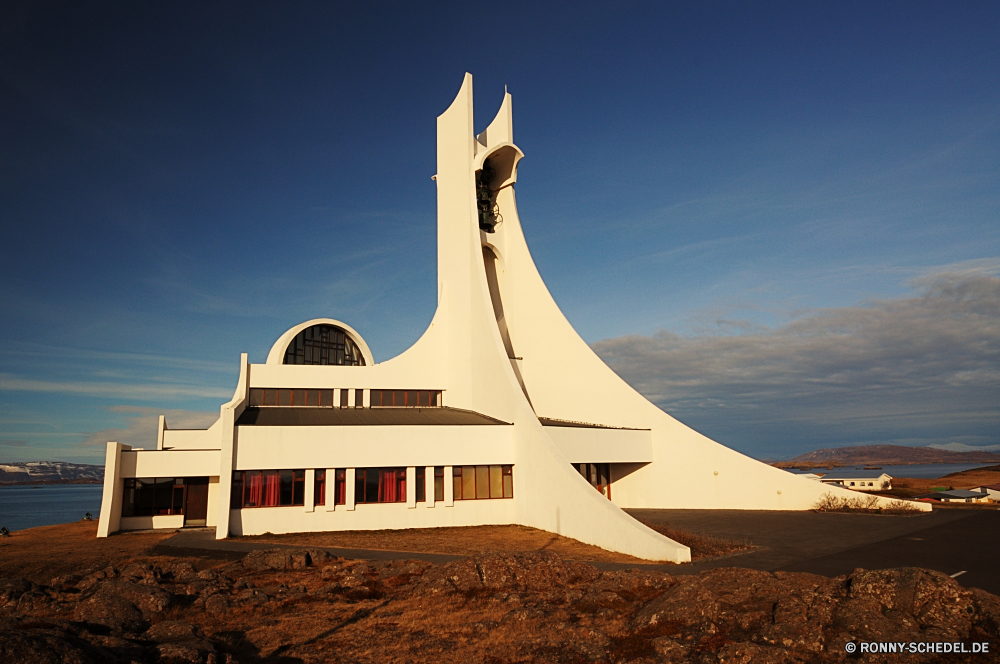 Stykkisholmskirkja Reisen Himmel Sand Wüste Jet Landschaft Tourismus Gebäude Flugzeug Moschee Urlaub Düne Struktur Flügel Architektur Ort der Anbetung Flugzeug Sommer Reise Flugzeug sonnig Transport im freien Flug Luft Wolke Verkehr Tragfläche Sonne Turm Wolken Stadt Wärme Verkehrsflugzeug trocken Dünen Reise fliegen Leinwand-Zelt Erde Berg Gerät Land Horizont hoch Minarett Sonnenuntergang Luftfahrt Motor im freien Hügel Geschwindigkeit Exploration Luftbild Landschaften Boden Abenteuer Park Kirche heiß Orange Marokko Arid Urlaub fliegen Wildnis Insel Straße Szenerie Geschichte landschaftlich Geschäft Safari Panorama Extreme berühmte Stadt Wasser gelb Tourist Tal travel sky sand desert jet landscape tourism building airplane mosque vacation dune structure wing architecture place of worship aircraft summer trip plane sunny transportation outdoor flight air cloud transport airfoil sun tower clouds city heat airliner dry dunes journey fly canvas tent earth mountain device land horizon high minaret sunset aviation engine outdoors hill speed exploration aerial scenics soil adventure park church hot orange morocco arid holiday flying wilderness island road scenery history scenic business safari panoramic extreme famous town water yellow tourist valley