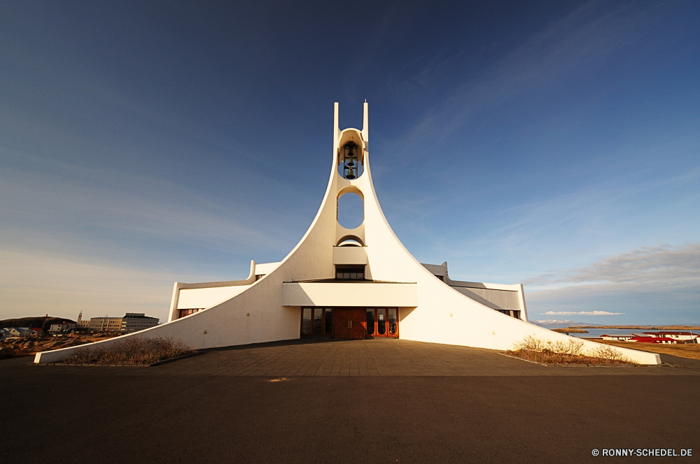 Stykkisholmskirkja キ102 Architektur Militärfahrzeug Religion Kirche Fahrzeug Tragfläche Flugzeug Turm Gerät Himmel Kreuz Gebäude Reisen Flügel Tourismus glauben Handwerk religiöse Vermittlung alt Jet Wahrzeichen berühmte Stadt Kultur Tempel Kapelle historischen Antike Glocke Kuppel Geschichte Landschaft Struktur Wolken Gebet Stein Denkmal Symbol Katholische heilig Gott aussenansicht horizontal stabilizer Weltanschauung Glocke-Côte Orthodoxe Kathedrale Hauptstadt Kunst Bau Haus Kirchturm Gottesdienst Land Stadt traditionelle Kontur Dach Schrein heilig beten Obdach Himmel groß Backstein historische Sonne Szene Erbe mittelalterliche Platz Tourist Kloster landschaftlich warplane architecture military vehicle religion church vehicle airfoil aircraft tower device sky cross building travel wing tourism faith craft religious conveyance old jet landmark famous city culture temple chapel historic ancient bell dome history landscape structure clouds prayer stone monument symbol catholic holy god exterior horizontal stabilizer belief bell cote orthodox cathedral capital art construction house steeple worship country town traditional silhouette roof shrine sacred pray shelter heaven tall brick historical sun scene heritage medieval place tourist monastery scenic