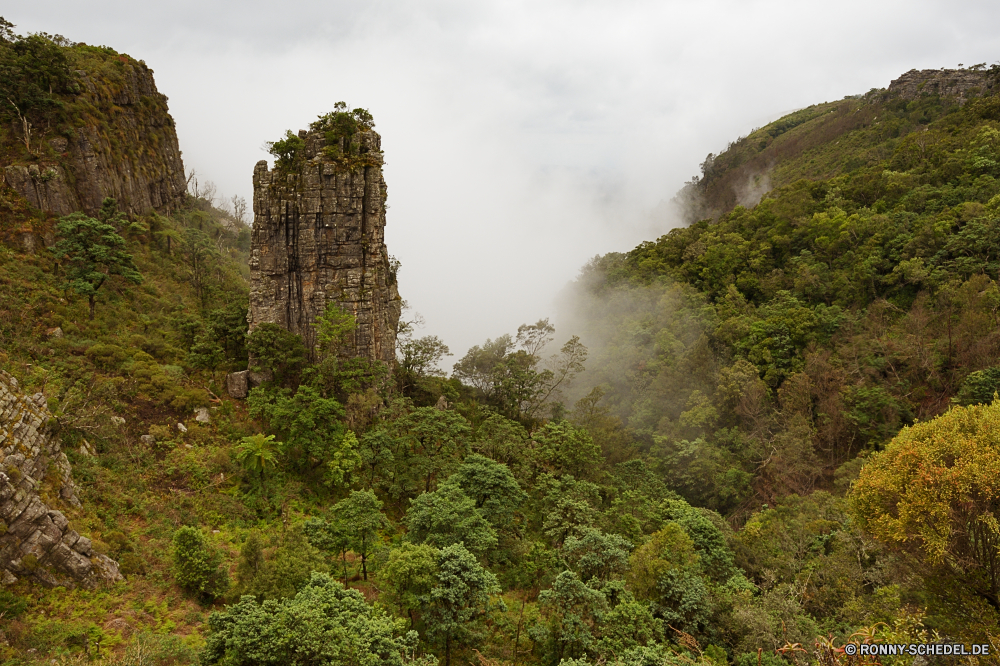 Blyde River Canyon Schloss Palast Befestigung Landschaft Defensive Struktur Architektur Himmel Reisen Berg Gebäude Baum Struktur Hügel Tourismus Wald Bäume Stein Turm Fluss historischen historische alt Stadt Wahrzeichen Park Kirche im freien Fels Szene Antike Tal berühmte Herbst mittelalterliche Geschichte Stadt Festung Szenerie Wolken woody plant fallen Denkmal Mauer Wasser See Pflanze im freien Urlaub landschaftlich Wolke Berge Gras Tourist nationalen Haus Entwicklung des ländlichen Landschaft natürliche Religion Sommer Panorama hoch Gebäude Kultur Kathedrale bunte Wildnis Reflexion vascular plant Wandern Tag gelb Hölzer außerhalb Umgebung ruhige Tempel Land Bereich Reise Belaubung aussenansicht Frieden Wiese Stechginster castle palace fortification landscape defensive structure architecture sky travel mountain building tree structure hill tourism forest trees stone tower river historic historical old city landmark park church outdoors rock scene ancient valley famous autumn medieval history town fortress scenery clouds woody plant fall monument wall water lake plant outdoor vacation scenic cloud mountains grass tourist national house rural countryside natural religion summer panorama high buildings culture cathedral colorful wilderness reflection vascular plant hiking day yellow woods outside environment tranquil temple country area trip foliage exterior peace meadow gorse