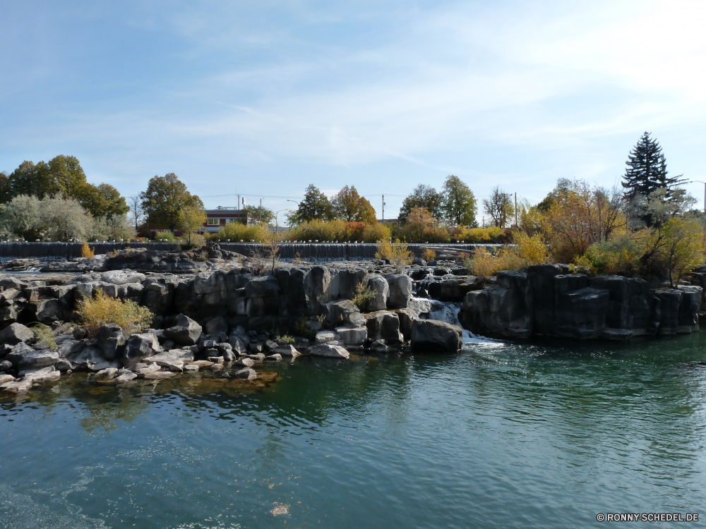 Idaho Falls Wellenbrecher Barrier Obstruktion Wasser Fluss Landschaft Struktur Ufer Meer am See Reisen Ozean Himmel Fels Berg Kanal Stein Küste See Körper des Wassers Baum landschaftlich Insel Tourismus Bäume Urlaub Strand Sommer im freien Wolke Boot Stream im freien Felsen Küste Wolken Entspannen Sie sich Wald Berge Urlaub Ruhe Anlegestelle Szenerie Stadt Bucht Park Brücke Paradies Szene Frühling Haus Gebäude Strömung friedliche Tourist Reflexion felsigen Hafen Angeln Sand klar Tropischer natürliche Wildnis Küstenlinie Sonne Tag am Meer Resort Hügel Stadt Farbe Frieden Erholung Wild Architektur Lagune Antike Wasserfall sonnig Schiff alt Steine Palm Ziel ruhige Horizont Gras Saison breakwater barrier obstruction water river landscape structure shore sea lakeside travel ocean sky rock mountain channel stone coast lake body of water tree scenic island tourism trees vacation beach summer outdoor cloud boat stream outdoors rocks coastline clouds relax forest mountains holiday calm pier scenery city bay park bridge paradise scene spring house building flow peaceful tourist reflection rocky harbor fishing sand clear tropical natural wilderness shoreline sun day seaside resort hill town color peace recreation wild architecture lagoon ancient waterfall sunny ship old stones palm destination tranquil horizon grass season