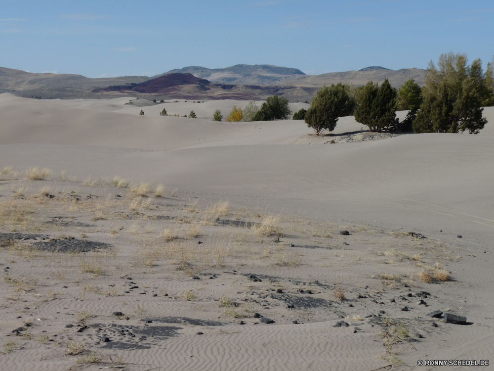 St. Anthony Sand Dunes Düne Sand Strand Landschaft Himmel Reisen Meer Küste Ozean Urlaub Berg Wasser Boden Insel landschaftlich Sommer im freien Urlaub Schnee Tropischer Welle Erde Berge Fels Ufer Küste Wolken Sandbank Winter Sonne Tourismus Szene Baum Wüste Park Szenerie Entspannen Sie sich im freien Paradies klar nationalen Bäume am Meer Grat Wolke Bar Felsen Wald sonnig natürliche Horizont Spitze Barrier Tourist ruhige schneebedeckt seelandschaft Hügel heiß Freizeit Wildnis Fluss hoch kalt Tag Resort Saison Hochland Sonnenlicht Bereich Wanderweg zu Fuß Reise Stein Ziel friedliche Erholung Land Alpine Wanderung niemand Pazifik Surf Eis Steigung Bucht idyllische Urlaub Süden Sonnenschein Wellen trocken natürliche Höhe geologische formation dune sand beach landscape sky travel sea coast ocean vacation mountain water soil island scenic summer outdoor holiday snow tropical wave earth mountains rock shore coastline clouds sandbar winter sun tourism scene tree desert park scenery relax outdoors paradise clear national trees seaside ridge cloud bar rocks forest sunny natural horizon peak barrier tourist tranquil snowy seascape hill hot leisure wilderness river high cold day resort season highland sunlight range trail walk trip stone destination peaceful recreation land alpine hike nobody pacific surf ice slope bay idyllic vacations south sunshine waves dry natural elevation geological formation