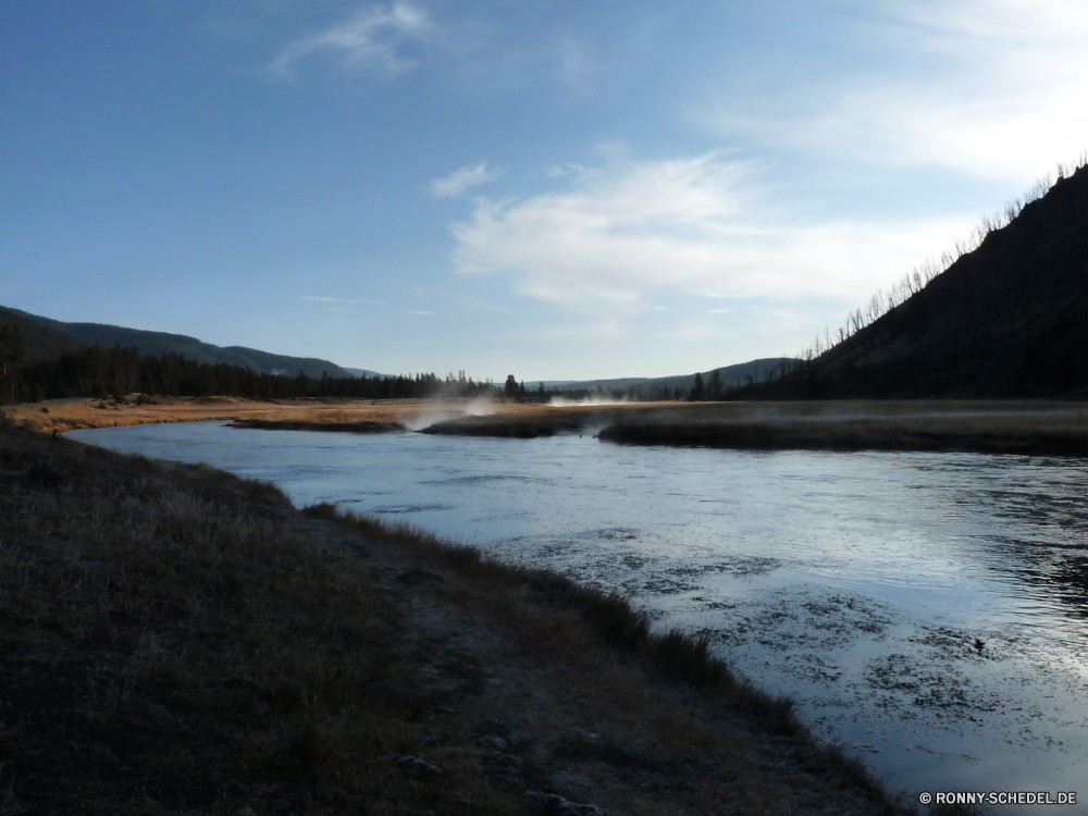 Yellowstone Nationalpark Wasser Landschaft See Ufer Barrier Himmel Wellenbrecher am See Fluss Baum Berg Wolken Wald Sommer Insel Reisen Meer Küste Ozean landschaftlich Obstruktion Tourismus Küstenlinie Fels Szenerie im freien Bäume Berge Strand Wolke geologische formation Sandbank im freien ruhige Körper des Wassers Stein Felsen Urlaub natürliche Höhe Hügel Park Sonne friedliche Struktur Küste natürliche Kanal Urlaub Becken Reflexion Sand Bucht Bar Kap Erholung Teich Umgebung gelassene Grat Pflanze Wildnis Szene Resort natürliche depression Stream Boot Hölzer idyllische Vorgebirge Entspannen Sie sich Ruhe Entspannung Türkis Gras Tropischer Palm am Meer Sonnenuntergang Sonnenlicht felsigen sonnig seelandschaft exotische Tourist nationalen Horizont Klippe Entwicklung des ländlichen Herbst klar Farbe Welle Panorama Steine Paradies Holz Stadt Landschaft Tag water landscape lake shore barrier sky breakwater lakeside river tree mountain clouds forest summer island travel sea coast ocean scenic obstruction tourism shoreline rock scenery outdoors trees mountains beach cloud geological formation sandbar outdoor tranquil body of water stone rocks holiday natural elevation hill park sun peaceful structure coastline natural channel vacation basin reflection sand bay bar cape recreation pond environment serene ridge plant wilderness scene resort natural depression stream boat woods idyllic promontory relax calm relaxation turquoise grass tropical palm seaside sunset sunlight rocky sunny seascape exotic tourist national horizon cliff rural autumn clear color wave panorama stones paradise wood city countryside day