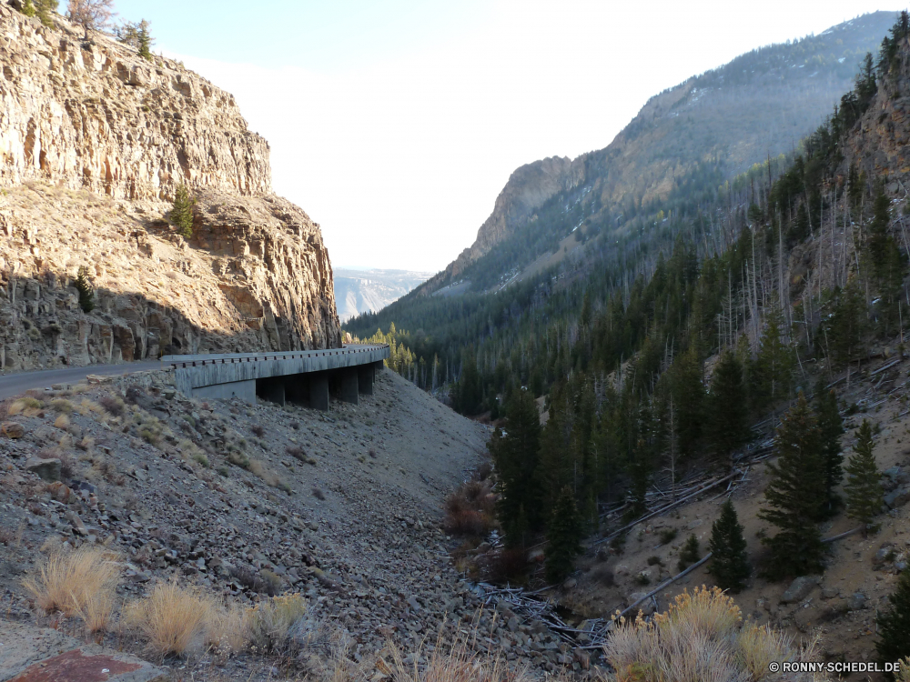 Yellowstone Nationalpark Berg Berge Landschaft Fluss Tal Park Himmel Wald Reisen Fels Sommer Baum Wasser Stein Wildnis Schnee Klippe Spitze im freien nationalen Bereich Steigung Hügel Tourismus Mauer Bäume im freien Aufstieg See Wandern Hochland geologische formation Linie hoch felsigen Panorama Umgebung Szenerie Schlucht Herbst landschaftlich Urlaub Wolken Gras Tag Gletscher Szene Wolke Alpen Wahrzeichen Stream Hügel Urlaub Felsen Grat Alpine natürliche Eis Tourist Antike Ziel Frühling Farbe Geschichte Landschaften Erhaltung Reise Ruhe Straße natürliche Höhe Spitzen Wandern Gelände Wild sonnig Norden Bereich Alp Sonne reservieren in der Nähe Hölzer Fuß frische Luft Nach oben ruhige Struktur Entwicklung des ländlichen Saison klar mountain mountains landscape river valley park sky forest travel rock summer tree water stone wilderness snow cliff peak outdoor national range slope hill tourism wall trees outdoors ascent lake hiking highland geological formation line high rocky panorama environment scenery canyon autumn scenic vacation clouds grass day glacier scene cloud alps landmark stream hills holiday rocks ridge alpine natural ice tourist ancient destination spring color history landscapes conservation journey calm road natural elevation peaks trekking terrain wild sunny north area alp sun reserve near woods walking freshness top tranquil structure rural season clear