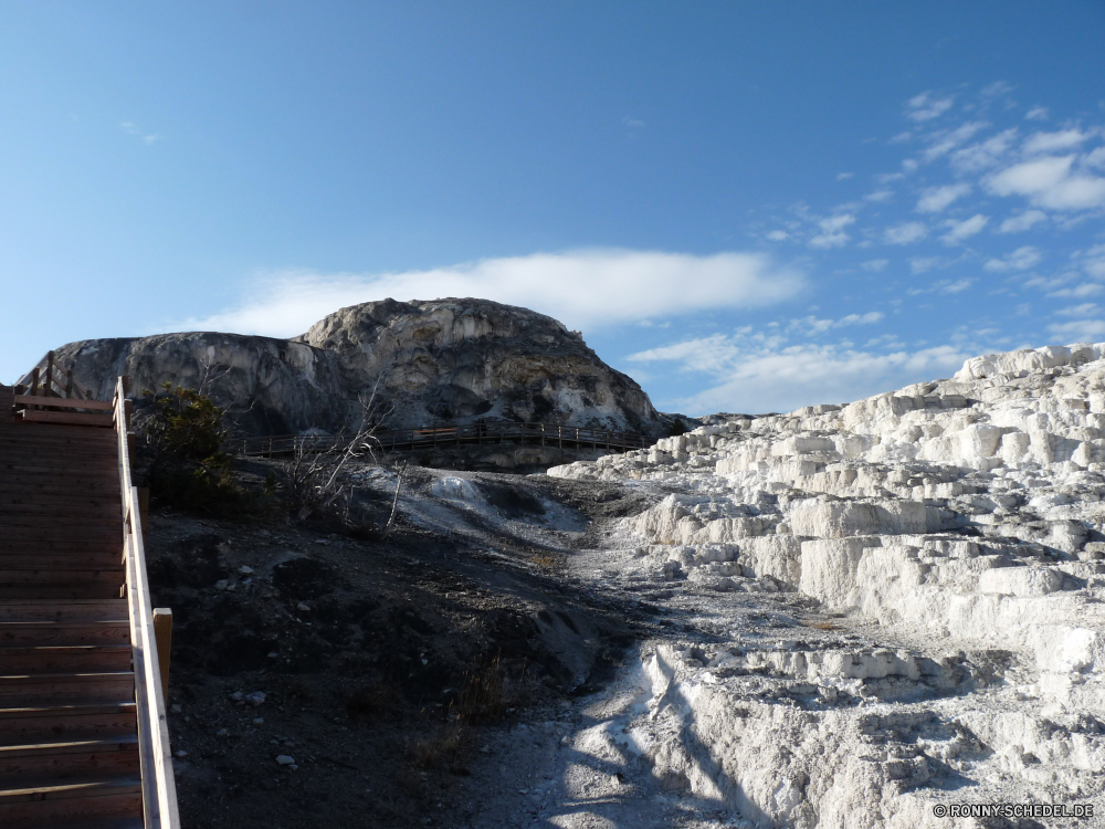 Mammoth Terraces Berg Gletscher Schnee Berge Spitze Bereich Landschaft Alp Eis Himmel hoch Fels Winter Reisen Wolken natürliche Höhe geologische formation Alpine Wandern kalt Steigung Nach oben landschaftlich Wolke sonnig Umgebung Bergsteigen Alpen Baum Mount Klettern Klettern Tourismus Szenerie Wandern schneebedeckt Hochland Extreme im freien Gipfeltreffen Panorama Hügel Sport Ski majestätisch Wildnis Park Urlaub Wald im freien Stein Aufstieg Linie nationalen Höhe Trek Urlaub Wanderung Einfrieren Tal Wasser Bäume Sonne Abenteuer Felsen natürliche felsigen Sommer Dolomiten Spitzen Grat Ozean Tag Resort Sonnenschein Ziel Arktis Everest eisig Tourist Hügel abgedeckt Reise Süden Frühling ruhige Gras mountain glacier snow mountains peak range landscape alp ice sky high rock winter travel clouds natural elevation geological formation alpine hiking cold slope top scenic cloud sunny environment mountaineering alps tree mount climb climbing tourism scenery trekking snowy highland extreme outdoor summit panorama hill sport ski majestic wilderness park vacation forest outdoors stone ascent line national altitude trek holiday hike freeze valley water trees sun adventure rocks natural rocky summer dolomites peaks ridge ocean day resort sunshine destination arctic everest icy tourist hills covered journey south spring tranquil grass