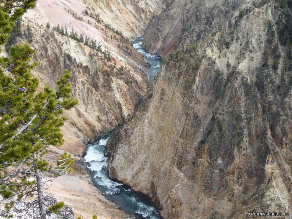 Yellowstone Grand Canyon Klippe geologische formation Schlucht Berg Landschaft Fels Park Wasser Reisen Tal Berge Stein Felsen nationalen Himmel Schlucht landschaftlich Fluss Tourismus Wildnis Küste Sommer Meer Hügel im freien Szenerie Wald Insel Baum natürliche felsigen Umgebung im freien Ozean Tag Geologie Wolken Küste Ziel Sand Szene Sonne Urlaub Wüste Sandstein Bildung Spitze Wandern Urlaub Bereich natürliche depression Strand Landschaften Panorama Steine Wolke Ufer See Schnee Klippen Vorgebirge Gras Steigung Farbe Bäume Schlucht steilen Bereich Wasserfall Pflanze ruhige Wahrzeichen natürliche Höhe Wild Aushöhlung hoch Welle Reiseziele Panorama Norden Abenteuer Urlaub Süden Tourist Gletscher Erholung Saison Aufstieg cliff geological formation canyon mountain landscape rock park water travel valley mountains stone rocks national sky ravine scenic river tourism wilderness coast summer sea hill outdoors scenery forest island tree natural rocky environment outdoor ocean day geology clouds coastline destination sand scene sun vacation desert sandstone formation peak hiking holiday area natural depression beach scenics panorama stones cloud shore lake snow cliffs promontory grass slope color trees gorge steep range waterfall plant tranquil landmark natural elevation wild erosion high wave destinations panoramic north adventure vacations south tourist glacier recreation season ascent