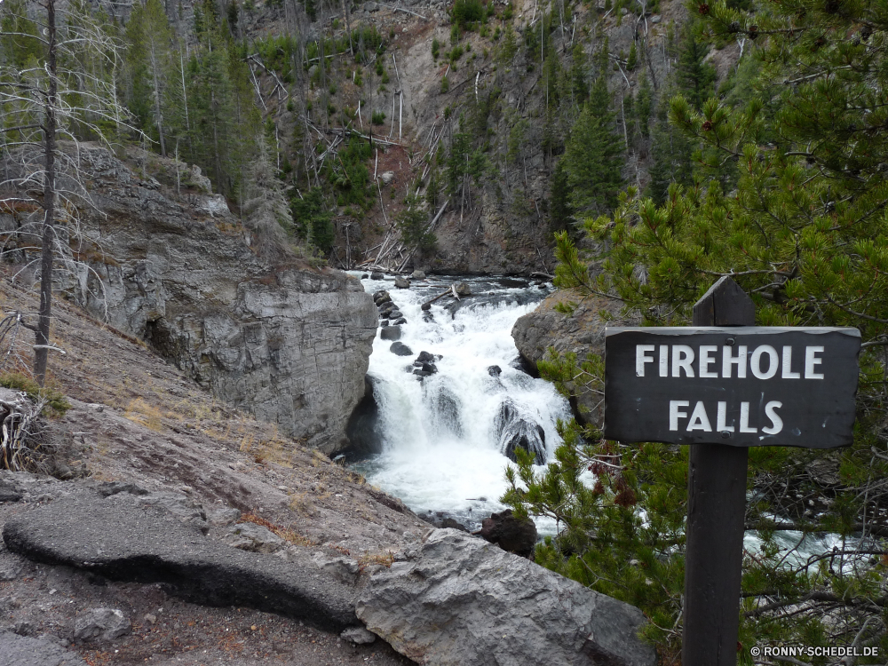 Yellowstone Nationalpark Baum Wald Fluss Landschaft Wasserfall Fels Wasser Park Berg Stein Stream Bäume woody plant Felsen Berge Wildnis Snow leopard im freien Reisen im freien Szenerie Kaskade natürliche vascular plant Frühling fließende Großkatze fallen felsigen Umgebung landschaftlich Sommer nass Creek Bewegung Strömung nationalen friedliche Katzenartige Wild Birke Hölzer platsch fällt Pflanze Gras Moos Saison kalt Schlucht Schnee fallen Kanal Tourismus Frieden Wandern frisch Herbst gelassene Belaubung Branch Blatt Sonnenlicht Klippe Abenteuer Ökologie ruhige Holz Erholung Kiefer Reinigen Körper des Wassers Land sonnig See rasche Tal Wanderung Blätter üppige Szene Tag Landschaft Entwicklung des ländlichen Rocky Mountains hoch Wanderweg Bewuchs verschwommen Himmel Regen Urlaub Licht Bereich glatte Drop tree forest river landscape waterfall rock water park mountain stone stream trees woody plant rocks mountains wilderness snow leopard outdoor travel outdoors scenery cascade natural vascular plant spring flowing big cat fall rocky environment scenic summer wet creek motion flow national peaceful feline wild birch woods splash falls plant grass moss season cold canyon snow falling channel tourism peace hiking fresh autumn serene foliage branch leaf sunlight cliff adventure ecology tranquil wood recreation pine clean body of water country sunny lake rapid valley hike leaves lush scene day countryside rural rockies high trail vegetation blurred sky rain vacation light range smooth drop