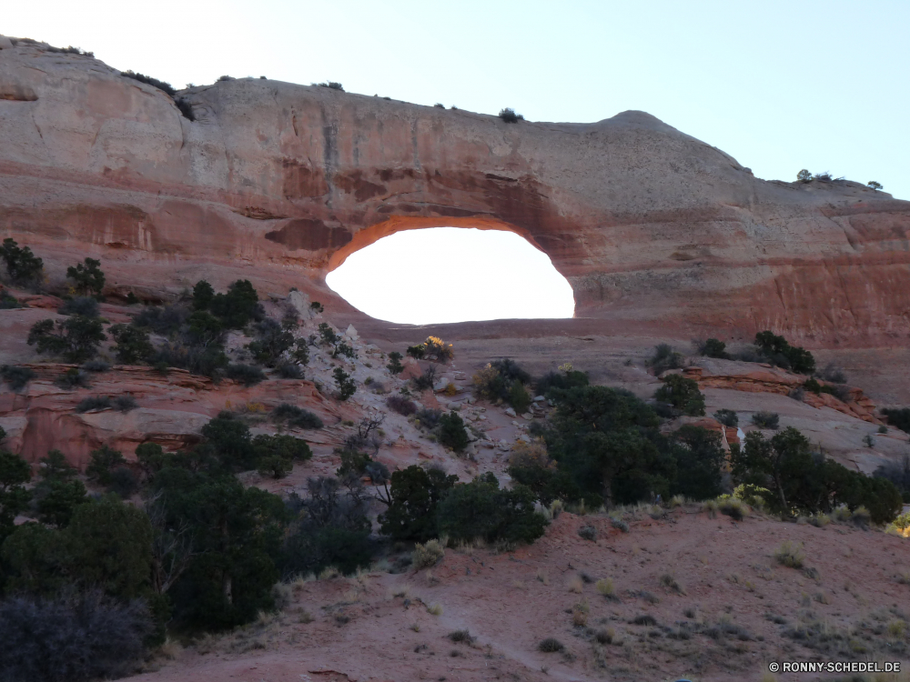 Fahrt nach Mesa Verde Cliff-Wohnung Schlucht Wohnung Fels Landschaft Berg Park geologische formation Gehäuse Wüste nationalen Reisen Berge Tal Krater natürliche depression Struktur Himmel Klippe Felsen Stein Tourismus Sandstein landschaftlich Geologie Wildnis Südwesten Höhle Bildung Aushöhlung Sand im freien Wolken Wandern Baum im freien Urlaub Fluss Orange natürliche Grand Szenerie Brücke Bögen Wasser felsigen Bogen Schlucht geologische Westen Abenteuer Felge trocken Viadukt Wahrzeichen Vulkan Schnee Landschaften Erde Mesa Wild Süden Denkmal See Tourist Nationalpark Aussicht Meer Panorama Sommer Mauer bunte Ehrfurcht Wunder Gelände Wolke majestätisch entfernten Extreme Norden Hügel Sonnenuntergang Bäume Gras cliff dwelling canyon dwelling rock landscape mountain park geological formation housing desert national travel mountains valley crater natural depression structure sky cliff rocks stone tourism sandstone scenic geology wilderness southwest cave formation erosion sand outdoors clouds hiking tree outdoor vacation river orange natural grand scenery bridge arches water rocky arch ravine geological west adventure rim dry viaduct landmark volcano snow scenics earth mesa wild south monument lake tourist national park vista sea panorama summer wall colorful awe wonder terrain cloud majestic remote extreme north hill sunset trees grass