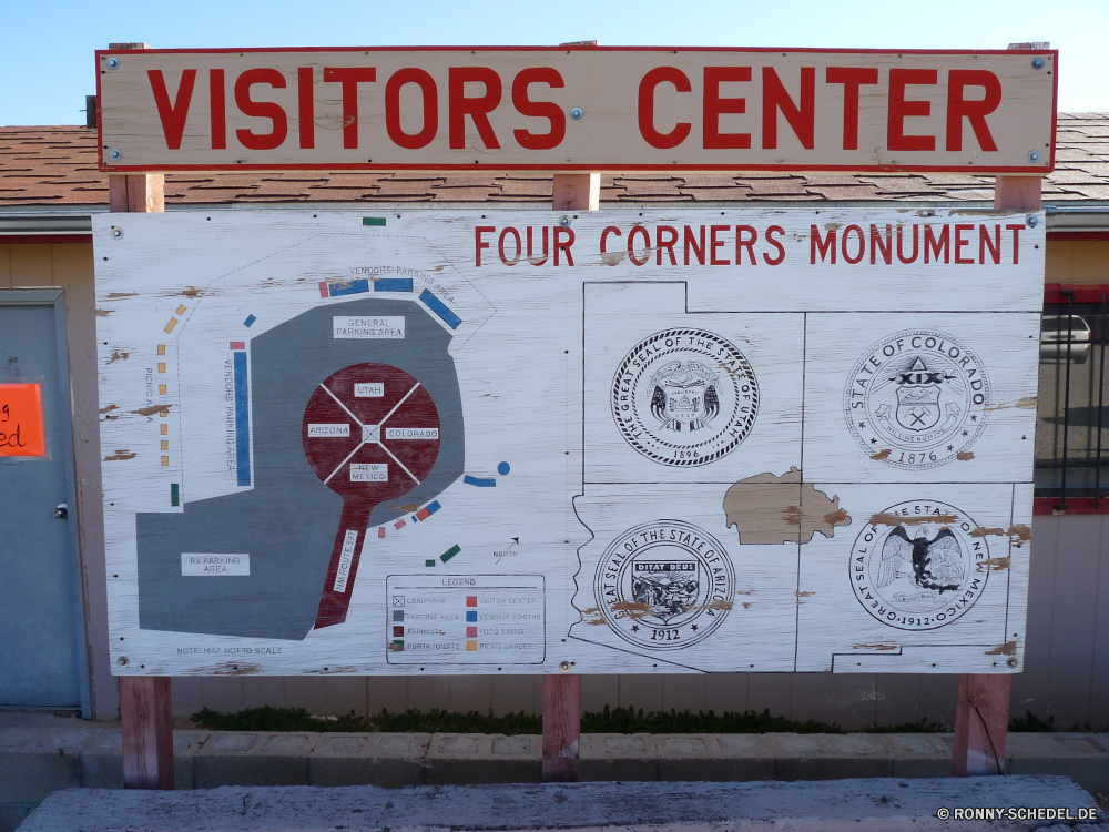 Four Corners National Monument Schild Plakat Anzeiger Brett Geld Zeichen Grunge Geschäft Struktur Währung Papier Dollar Finanzen Retro Bargeld Jahrgang Bank alt Rechnung im Feld Karte Container Banken Textur hundert Gestaltung Antik Postfach Reichtum uns Symbol Stempel US-Dollar reiche Hinweis im Alter von Umschlag Frame Gebäude Rechnungen im Menü Mauer Büro finanzielle eine Brief Nachricht Muster Flag Antike Hinweise Austausch Einsparungen Investitionen Grenze schmutzig Erfolg Text Kunst Reisen Staaten Zahlung bezahlen e-Mail Satz Stil Tarif Kopie signboard billboard scoreboard board money sign grunge business structure currency paper dollar finance retro cash vintage bank old bill box card container banking texture hundred design antique mailbox wealth us symbol stamp dollars rich note aged envelope frame building bills menu wall office financial one letter message pattern flag ancient notes exchange savings investment border dirty success text art travel states payment pay mail set style fare copy