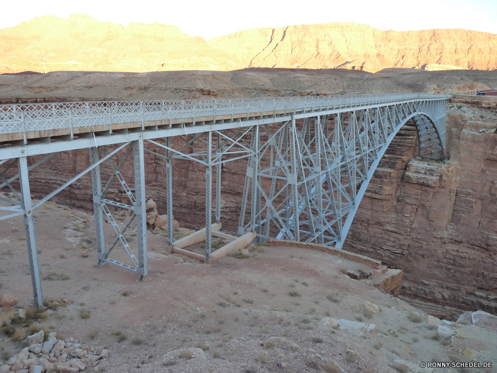 Marble Canyon Reling Anlegestelle Unterstützung Brücke Meer Wasser Gerät Landschaft Strand Himmel Ozean Struktur Wolken Fluss Wolke landschaftlich Bogenbrücke aus Stahl Reisen Küste Sand Architektur Sommer Tourismus Sonnenuntergang Küste Urlaub Wellen Insel Straße Szenerie Bucht Sonne Ufer im freien Stadt Barrier Stahl Stein im freien Transport Gebäude Gras Hügel Warenkorb Holz Umgebung Horizont Berg Bäume aus Holz natürliche Fels Autobahn sonnig Urlaub leere Tropischer friedliche Dam Küstenlinie Bau seelandschaft Tor idyllische bewölkt Wüste Boot Handwagen See Ruhe Verkehr Metall Zaun railing pier support bridge sea water device landscape beach sky ocean structure clouds river cloud scenic steel arch bridge travel coast sand architecture summer tourism sunset coastline vacation waves island road scenery bay sun shore outdoors city barrier steel stone outdoor transportation building grass hill shopping cart wood environment horizon mountain trees wooden natural rock highway sunny holiday empty tropical peaceful dam shoreline construction seascape gate idyllic cloudy desert boat handcart lake calm transport metal fence