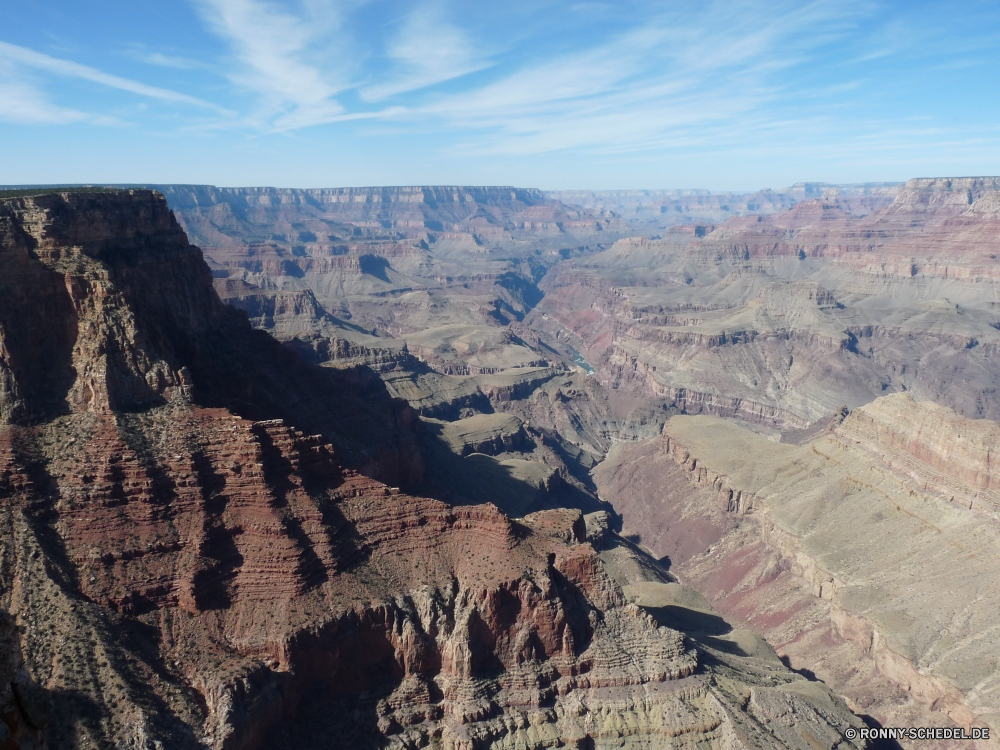 Grand Canyon National Park Schlucht Schlucht Tal natürliche depression Berg Landschaft Berge Fels Park nationalen Reisen Himmel Wüste Geologie landschaftlich Klippe Stein Grand Wolken Felge Aushöhlung Tourismus im freien Fluss Felsen im freien Urlaub Wandern Wahrzeichen Bereich Baum Sand Szenerie Abenteuer geologische Südwesten Wunder Spitze Westen Orange Schnee Mesa Süden Wald Tourist Welt hoch Umgebung Bäume natürliche Wildnis Bildung Gras Aussicht Gelände Szene Wolke Hügel Panorama See Gletscher Mount felsigen Erde außerhalb Landschaften geologische formation Horizont bunte canyon ravine valley natural depression mountain landscape mountains rock park national travel sky desert geology scenic cliff stone grand clouds rim erosion tourism outdoor river rocks outdoors vacation hiking landmark range tree sand scenery adventure geological southwest wonder peak west orange snow mesa south forest tourist world high environment trees natural wilderness formation grass vista terrain scene cloud hill panorama lake glacier mount rocky earth outside scenics geological formation horizon colorful