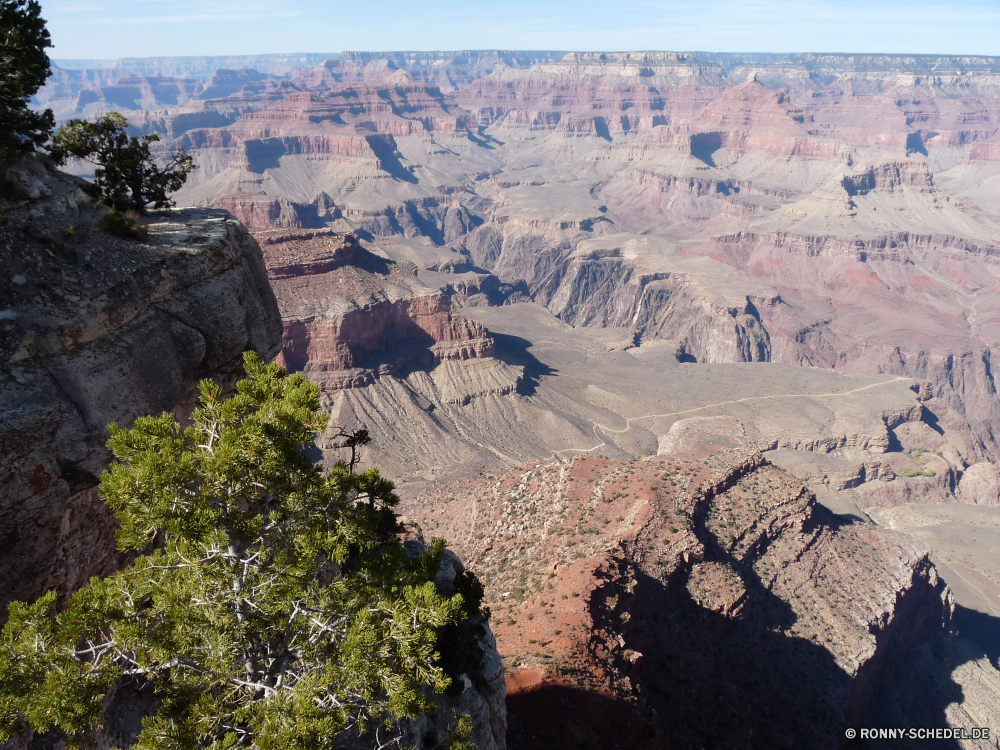 Grand Canyon National Park Schlucht Berg Tal Landschaft Berge Schlucht Fels Wolken Park Reisen nationalen Himmel landschaftlich Wüste Klippe Bereich Tourismus im freien Grand Felsen Geologie natürliche depression Aushöhlung im freien Stein Felge Wahrzeichen Fluss Baum Alp Urlaub Wandern Mauer Südwesten Westen Szenerie Bäume Schnee Süden Mesa Sand Wald geologische formation Kloster geologische Wunder Tourist Hügel Wildnis Hochland Hügel natürliche Höhe Orange hoch Gras Umgebung Abenteuer Wolke religiöse Residenz See felsigen Welt Spitze Haus Ziel Horizont Sandstein Bildung Panorama natürliche Gebäude Straße Aussicht Winter Sommer Residenz Gletscher Wasser Land Becken trocken friedliche Farbe Herbst canyon mountain valley landscape mountains ravine rock clouds park travel national sky scenic desert cliff range tourism outdoors grand rocks geology natural depression erosion outdoor stone rim landmark river tree alp vacation hiking wall southwest west scenery trees snow south mesa sand forest geological formation monastery geological wonder tourist hills wilderness highland hill natural elevation orange high grass environment adventure cloud religious residence lake rocky world peak house destination horizon sandstone formation panorama natural building road vista winter summer residence glacier water land basin dry peaceful color autumn