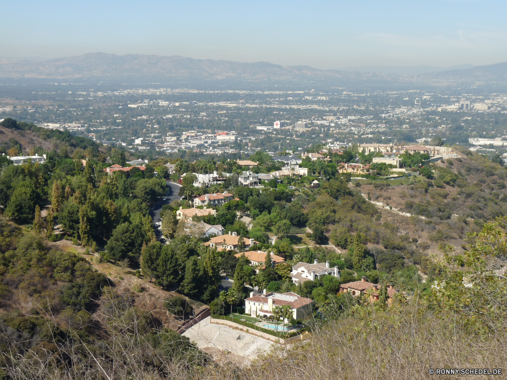 Los Angeles Landschaft Berg Baum Berge Himmel Wildnis Reisen Sommer woody plant vascular plant Bäume landschaftlich Hochland Pflanze Stadt Tal Wolken Hügel Stadt Tourismus Urlaub Wasser Wald Bereich Szenerie Strauch Meer Dorf Häuser Entwicklung des ländlichen Küste im freien sonnig Gras Frühling Architektur Ufer Hügel Gebäude Park Tag im freien Urlaub Fluss Wandern Land Panorama friedliche Haus Straße Panorama Wolke Stadtansicht Stein natürliche Feld Insel Landschaft Kiefer Spitze Land Gebäude Resort Tourist Kraut Schlucht am See Urban Saison Strand Ozean alt Reiner Bucht traditionelle See Wüste nationalen Sonne Horizont Landwirtschaft landscape mountain tree mountains sky wilderness travel summer woody plant vascular plant trees scenic highland plant town valley clouds hill city tourism vacation water forest range scenery shrub sea village houses rural coast outdoor sunny grass spring architecture shore hills building park day outdoors holiday river hiking country panorama peaceful house road panoramic cloud cityscape stone natural field island countryside pine peak land buildings resort tourist herb canyon lakeside urban season beach ocean old plain bay traditional lake desert national sun horizon agriculture