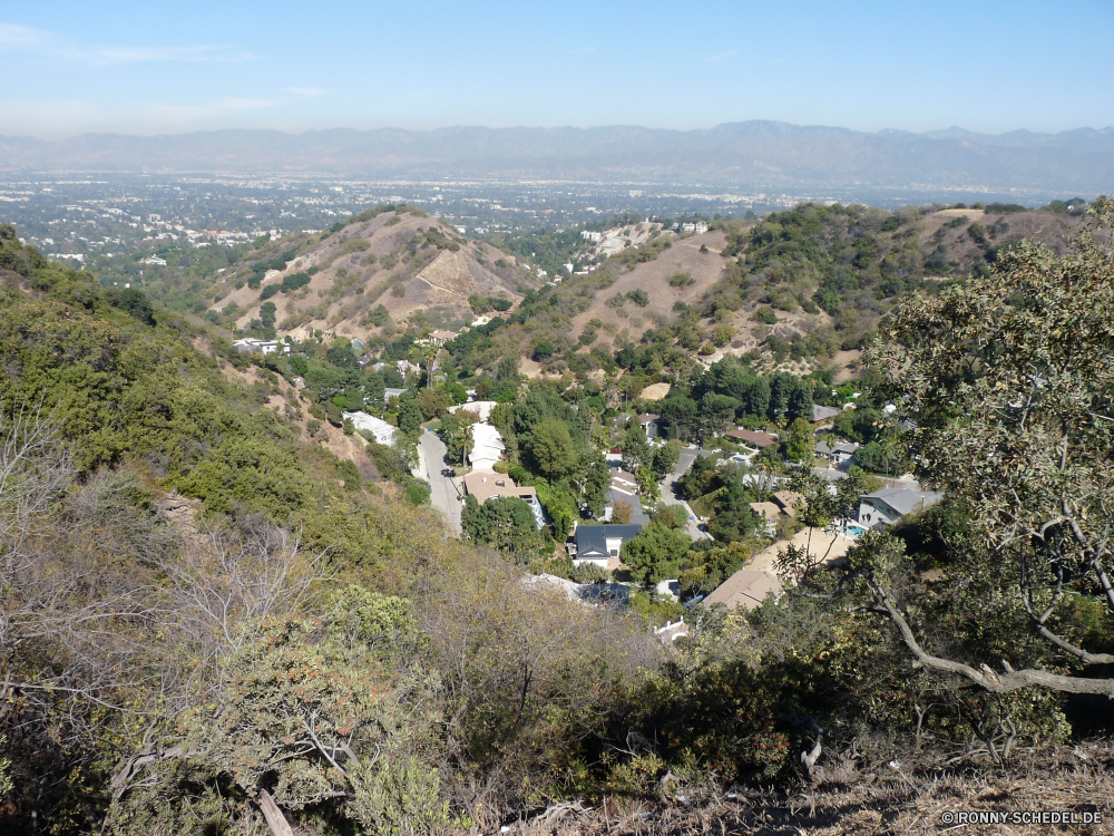 Los Angeles Berg Berge Landschaft Aufstieg Steigung Fels Himmel Reisen Hochland Wildnis Bereich Tal landschaftlich Fluss Tourismus Wasser Park Klippe Schlucht Linie Szenerie Urlaub Baum Felsen felsigen Spitze Wandern Wald Stein Hügel im freien nationalen Wolken im freien Sommer Panorama Bäume geologische formation Gras natürliche Wüste Ziel Insel Umgebung Landschaften Land Urlaub Hügel Wolke Tag Meer Küste Geologie hoch Abenteuer Schnee Schlucht Landschaften Szene Dorf Panorama Frühling Busch Norden Tourist friedliche Kaktus steilen Alpen übergeben Farbe Grand sonnig Wanderweg Fuß Ozean natürliche Höhe Straße Mauer Herbst Sand mountain mountains landscape ascent slope rock sky travel highland wilderness range valley scenic river tourism water park cliff canyon line scenery vacation tree rocks rocky peak hiking forest stone hill outdoors national clouds outdoor summer panorama trees geological formation grass natural desert destination island environment scenics land holiday hills cloud day sea coast geology high adventure snow ravine landscapes scene village panoramic spring bush north tourist peaceful cactus steep alps pass color grand sunny trail walking ocean natural elevation road wall autumn sand