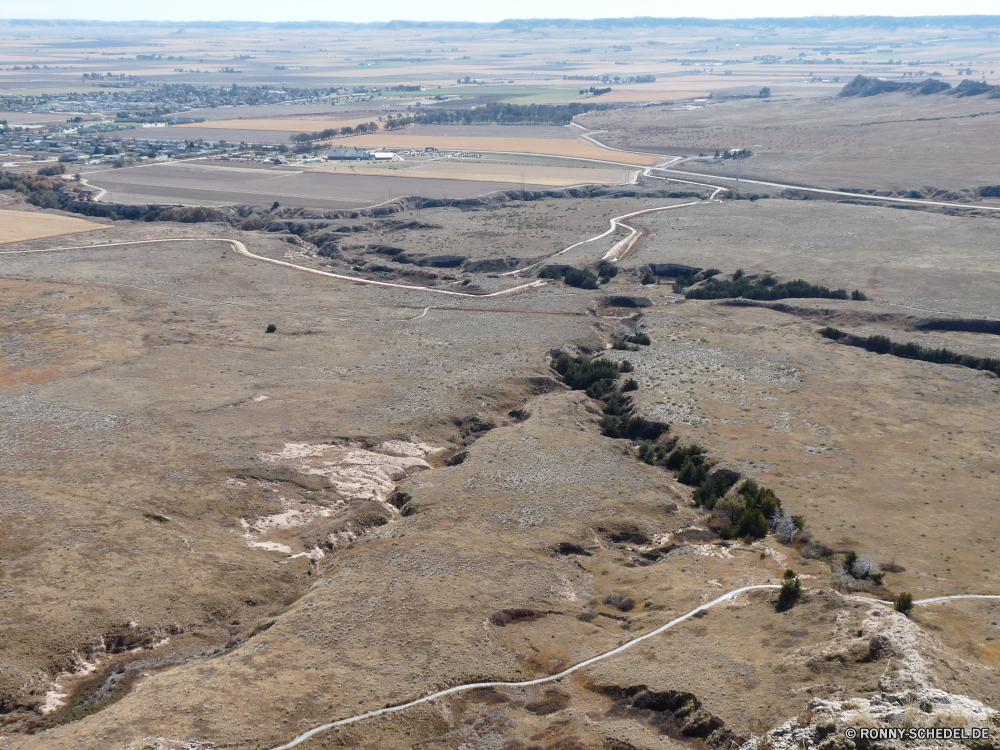 Scottsbluff National Monument Sand Strand Küstenlinie Ozean Meer Wasser Landschaft Sandbank Reisen Küste Himmel Urlaub Ufer Bar am Meer Welle Barrier Insel Grat Sommer im freien Wellen Boden Sonne Tropischer Tourismus Erde Küste Urlaub Horizont landschaftlich natürliche Höhe Wüste Fels Entspannen Sie sich Berg Surf Berge sonnig Land natürliche seelandschaft Park Bucht Szene im freien Wolken ruhige Düne geologische formation Felsen Wolke trocken Szenerie Erholung sandigen klar Paradies niemand Entspannung heiß Freizeit Pazifik Wildnis Baum Reiner Meeresküste Tal Stein nationalen Fluss Klippe Gezeiten Inseln Extreme idyllische Reise Süden Ziel Resort See friedliche allein Steppe sand beach shoreline ocean sea water landscape sandbar travel coast sky vacation shore bar seaside wave barrier island ridge summer outdoor waves soil sun tropical tourism earth coastline holiday horizon scenic natural elevation desert rock relax mountain surf mountains sunny land natural seascape park bay scene outdoors clouds tranquil dune geological formation rocks cloud dry scenery recreation sandy clear paradise nobody relaxation hot leisure pacific wilderness tree plain seashore valley stone national river cliff tide islands extreme idyllic journey south destination resort lake peaceful alone steppe