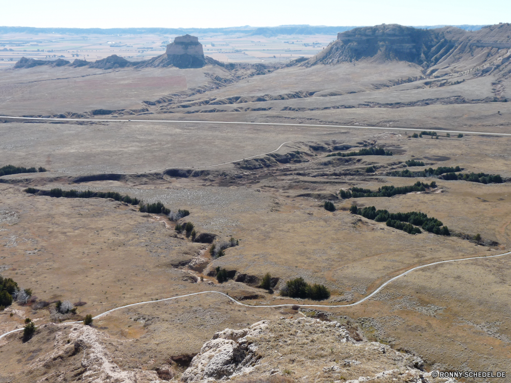 Scottsbluff National Monument Landschaft Sand Berg Hochland Himmel Berge Reisen Wasser Fels Becken Strand landschaftlich Meer Land Felsen geologische formation Ozean natürliche depression Tal Ufer Wüste Küste Urlaub Park Sommer Küstenlinie Fluss Boden nationalen im freien Erde im freien Tourismus Schnee Stein Reiner Insel Bereich Wolken Steppe trocken natürliche Wolke Düne niemand Spitze Umgebung Wildnis Welle Szenerie Wald Hügel hoch Sonne See Geologie Baum Sandbank Gletscher ruhige Horizont Grat Bäume Küste am Meer Klippe felsigen Barrier Frühling Steine klar Szene Extreme am See sonnig Urlaub Bar Tropischer Bucht Reise Creek natürliche Höhe Wanderung Gelände Hügel Tod außerhalb Landschaften seelandschaft Bereich heiß Vulkan Gras landscape sand mountain highland sky mountains travel water rock basin beach scenic sea land rocks geological formation ocean natural depression valley shore desert coast vacation park summer shoreline river soil national outdoor earth outdoors tourism snow stone plain island range clouds steppe dry natural cloud dune nobody peak environment wilderness wave scenery forest hill high sun lake geology tree sandbar glacier tranquil horizon ridge trees coastline seaside cliff rocky barrier spring stones clear scene extreme lakeside sunny holiday bar tropical bay journey creek natural elevation hike terrain hills death outside scenics seascape area hot volcano grass