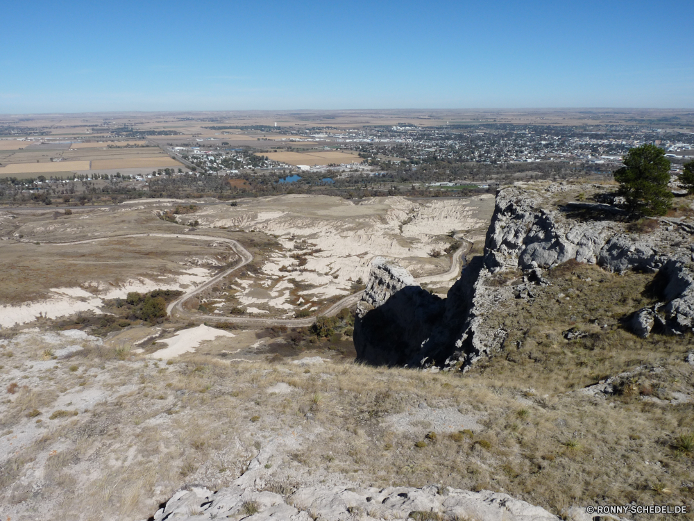 Scottsbluff National Monument Terrier Landschaft Strand Himmel Ozean Sand Meer Jagdhund Riesenschnauzer Reisen Hund Küste Berg Schnauzer Wolken Fels Insel Wasser Sommer Urlaub Scotch terrier landschaftlich Felsen Ufer Küste Berge im freien Sonne Hügel Wüste Land Wellen Stein Tourismus natürliche Wolke Park im freien Szenerie Klippe Hundeartige Welle Tropischer seelandschaft Haustier Küste felsigen Pazifik Bucht Paradies Steppe Wetter Sonnenaufgang Wildnis Entspannen Sie sich Tourist Sonnenuntergang Abenteuer bewölkt trocken Reiner Horizont Hochland Baum am Meer sonnig Reise Ziel Urlaub Umgebung Wild Extreme Küstenlinie Reise nationalen ruhige Strände Wald Inseln Szene niemand Hügel Landschaften Freizeit friedliche Erholung Fluss Tag terrier landscape beach sky ocean sand sea hunting dog giant schnauzer travel dog coast mountain schnauzer clouds rock island water summer vacation scotch terrier scenic rocks shore coastline mountains outdoors sun hill desert land waves stone tourism natural cloud park outdoor scenery cliff canine wave tropical seascape domestic animal coastal rocky pacific bay paradise steppe weather sunrise wilderness relax tourist sunset adventure cloudy dry plain horizon highland tree seaside sunny trip destination holiday environment wild extreme shoreline journey national tranquil beaches forest islands scene nobody hills scenics leisure peaceful recreation river day