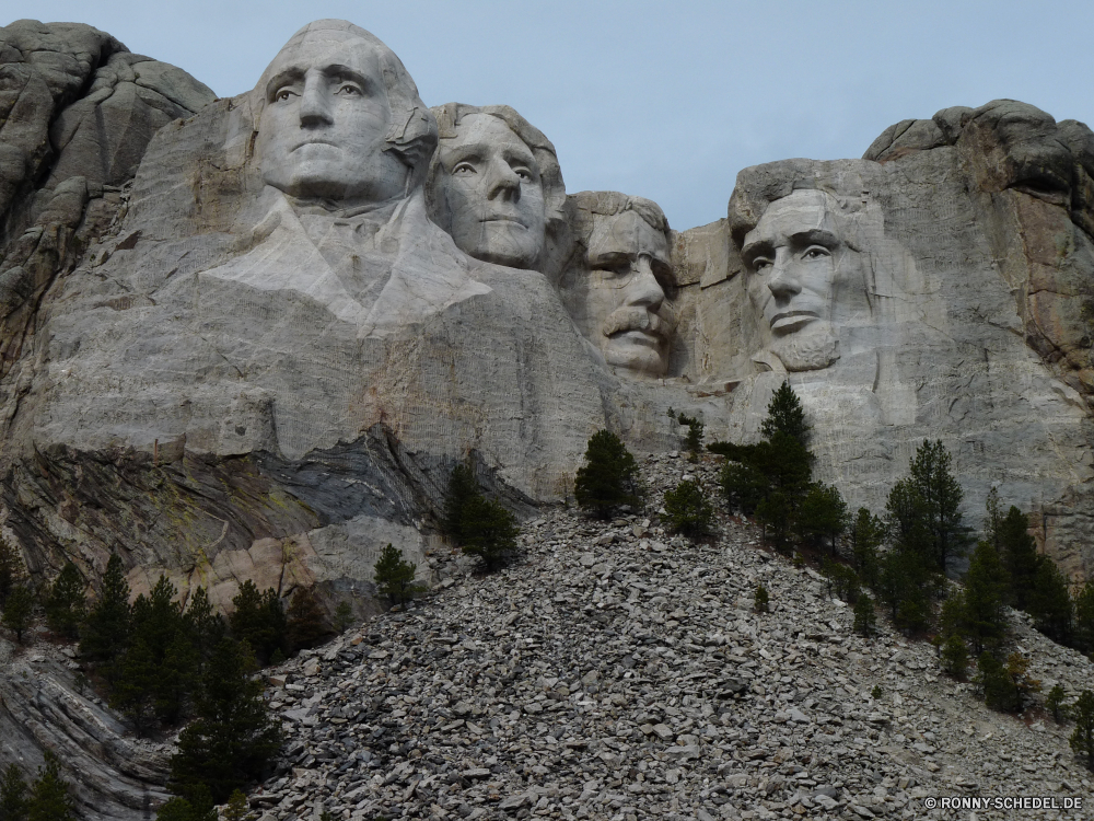 Mount Rushmore National Monument Sand Boden Statue Stein Erde Antike Reisen Skulptur Tempel Geschichte Fels Tourismus Spalte Denkmal Architektur Religion Wüste Himmel Berg Gebäude alt Landschaft Wahrzeichen Park Kultur nationalen Struktur historischen Lineal Tourist Kunst Ruine Süden Sandstein Schrein historische religiöse berühmte Antik Stadt Wildnis Urlaub Osten Zivilisation im freien Ruine Gott Schnitzerei Hügel Bereich Ziel Berge Archäologie Bildung Schlucht Vergangenheit Felsen Schloss traditionelle Gesicht Ehrfurcht Tal Attraktion Klippe Steine Platz landschaftlich Mauer Orientalische Reise im freien Kirche Ort der Anbetung Bögen Sommer Baum spirituelle Reise Hügel sand soil statue stone earth ancient travel sculpture temple history rock tourism column monument architecture religion desert sky mountain building old landscape landmark park culture national structure historic ruler tourist art ruin south sandstone shrine historical religious famous antique city wilderness vacation east civilization outdoors ruins god carving hills area destination mountains archeology formation canyon past rocks castle traditional face awe valley attraction cliff stones place scenic wall oriental trip outdoor church place of worship arches summer tree spiritual journey hill