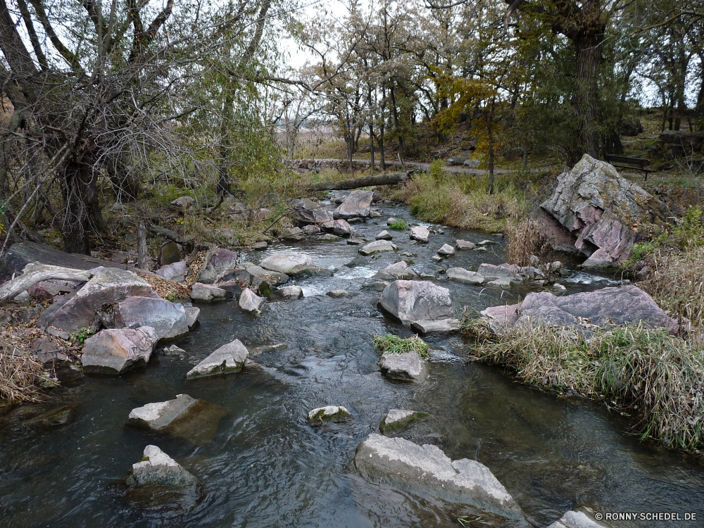 Pipestone National Monument Fluss Landschaft Berg Stream Wald Wasser Fels Stein Steinmauer Baum Park Bäume im freien Wasserfall Zaun Berge Umgebung Creek Felsen Wildnis Barrier natürliche fallen Reisen Wild Mauer See fließende Frühling landschaftlich im freien Land Szenerie am See Obstruktion Moos Kanal Ufer Strömung friedliche Gras Herbst Kaskade Sommer Himmel Bewegung Blätter rasche Tag nass Körper des Wassers Tourismus Entwicklung des ländlichen Steine Belaubung Drop Schnee Hölzer Struktur platsch Saison nationalen ruhige Reinigen frische Luft Tal Wandern Frieden frisch felsigen klar sonnig gelassene Pflanze Sumpf Farben hoch Szene Eis kalt Blatt Wolken Labyrinth Holz Feuchtgebiet Ruhe glatte Kiefer Aufstieg Schlucht Meer Garten river landscape mountain stream forest water rock stone stone wall tree park trees outdoor waterfall fence mountains environment creek rocks wilderness barrier natural fall travel wild wall lake flowing spring scenic outdoors land scenery lakeside obstruction moss channel shore flow peaceful grass autumn cascade summer sky motion leaves rapid day wet body of water tourism rural stones foliage drop snow woods structure splash season national tranquil clean freshness valley hiking peace fresh rocky clear sunny serene plant swamp colors high scene ice cold leaf clouds maze wood wetland calm smooth pine ascent ravine sea garden