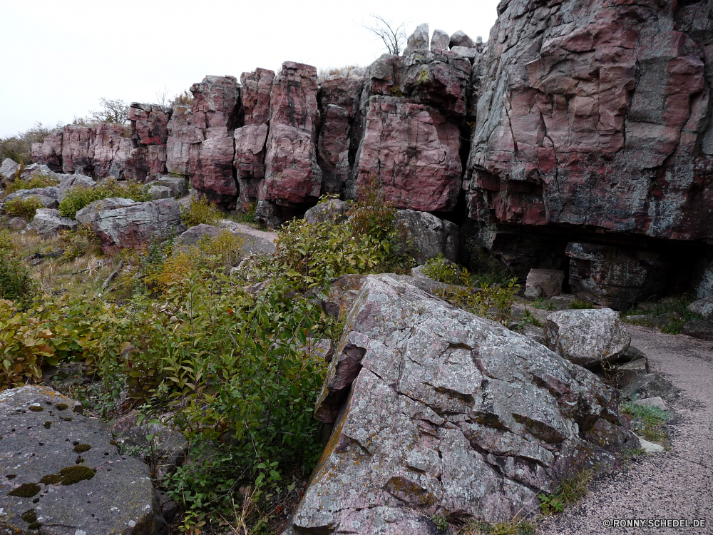 Pipestone National Monument Steinmauer Zaun Mauer Barrier Stein Berg Landschaft Fels Obstruktion Berge Reisen Felsen Himmel Baum Wasser Fluss Park Klippe landschaftlich im freien Tourismus Struktur Schlucht Wald Szenerie alt nationalen Wüste Antike im freien Wildnis Wolken Hügel Sommer Tal Geschichte Tag natürliche Wild Architektur Urlaub Geologie Stream Frühling fallen Wahrzeichen Meer Ruine Ruine Sand Tourist Stadt Küste Bäume felsigen Hölzer Süden Gras Backstein Umgebung Wasserfall Grand Entwicklung des ländlichen Wandern Abenteuer Steine Festung Straße Moos Creek Aushöhlung Blätter Gebäude Wanderweg Bewuchs sonnig Panorama Saison Küste trocken Belaubung Sonne Herbst Südwesten Szene nass Pflanze stone wall fence wall barrier stone mountain landscape rock obstruction mountains travel rocks sky tree water river park cliff scenic outdoors tourism structure canyon forest scenery old national desert ancient outdoor wilderness clouds hill summer valley history day natural wild architecture vacation geology stream spring fall landmark sea ruins ruin sand tourist city coast trees rocky woods south grass brick environment waterfall grand rural hiking adventure stones fortress road moss creek erosion leaves building trail vegetation sunny panorama season coastline dry foliage sun autumn southwest scene wet plant