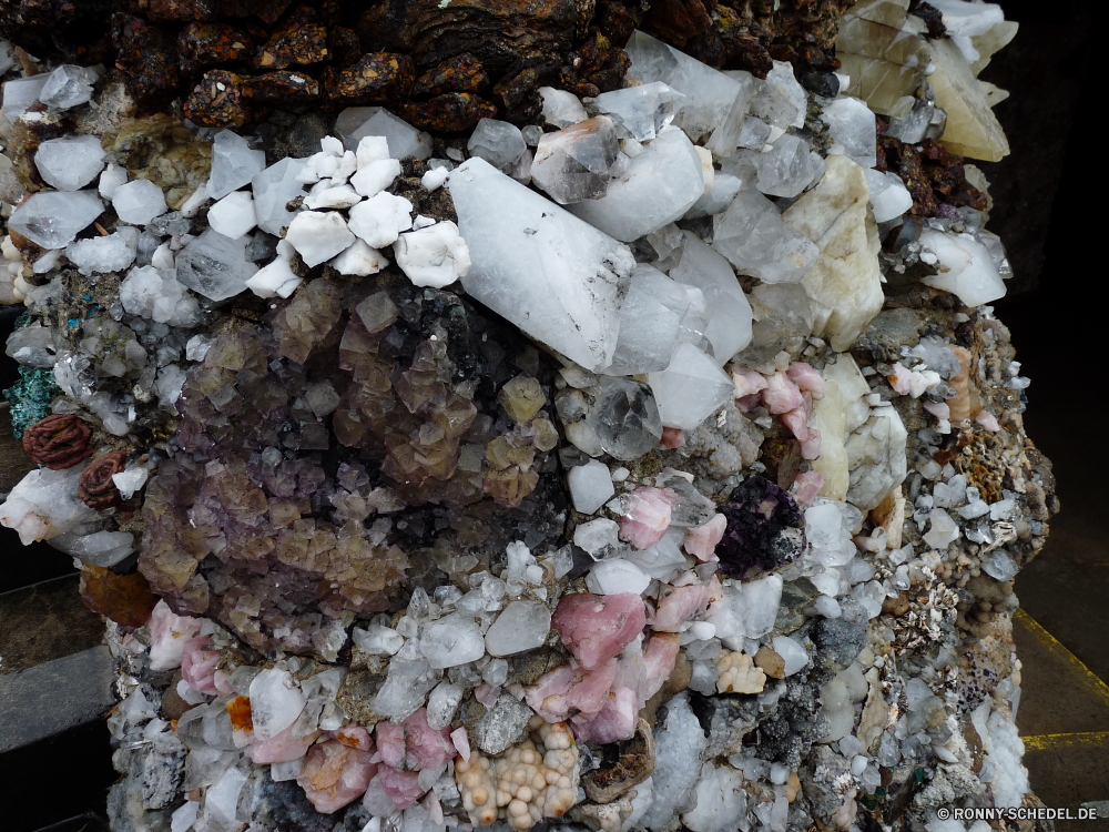 Grotto of Redemption Barnacle Krustentier Gliederfüßer Wirbellose Tier Textur Stein Meer Oberfläche Strand Fels Schließen natürliche Muster Farbe Steine Rau Wasser Pflanze Kiesel Sand closeup texturierte bunte im freien Ozean Detail Mollusk Kiesel nass Tapete frisch Schneckenart Felsen schwarz Kies Mineral Sommer Braun Saison Urlaub glatte Essen Landschaft Blume Koralle aquatische felsigen Blumen Boden Tropischer im freien trocken Pflanzen Korn Form Baum gesund Hintergründe grau Kraut Material Fluss saisonale Schale Kochen Pfeffer Leben niemand Unterwasser alt Floral Heap sea squirt Hintergrund Kristall Küste Reisen Blatt barnacle crustacean arthropod invertebrate animal texture stone sea surface beach rock close natural pattern color stones rough water plant pebbles sand closeup textured colorful outdoors ocean detail mollusk pebble wet wallpaper fresh gastropod rocks black gravel mineral summer brown season holiday smooth food landscape flower coral aquatic rocky flowers ground tropical outdoor dry plants grain shape tree healthy backgrounds gray herb material river seasonal shell cooking pepper life nobody underwater old floral heap sea squirt backdrop crystal coast travel leaf