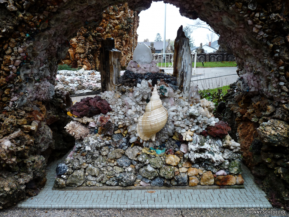 Grotto of Redemption Baum Kakao Mollusk Landschaft Schneckenart Reisen Wirbellose Wald Fels Stein Wasser Park im freien im freien fallen Fluss woody plant Berg Herbst Essen Muschelschalen Garten Tier Szenerie Sommer Blätter natürliche Wild Holz Tourismus Bäume Urlaub Pflanze landschaftlich Felsen Tropischer Blatt friedliche Frieden Szene vascular plant Essbare Früchte Ozean entspannende ruhige Umgebung Himmel Muscheln Wasserfall Gedenkstätte Meer Saison Stream Mauer Obst Braun Gras Struktur Kochen Schnecke Orange Strand Belaubung Fisch Landschaft frisch Urlaub bunte Messing tree cacao mollusk landscape gastropod travel invertebrate forest rock stone water park outdoors outdoor fall river woody plant mountain autumn food conch garden animal scenery summer leaves natural wild wood tourism trees vacation plant scenic rocks tropical leaf peaceful peace scene vascular plant edible fruit ocean relaxing tranquil environment sky bivalve waterfall memorial sea season stream wall fruit brown grass structure cooking slug orange beach foliage fish countryside fresh holiday colorful brass