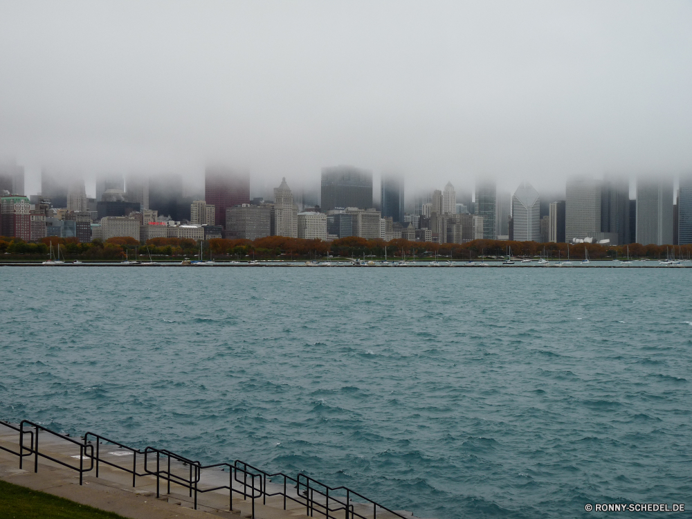 Chicago bei Sturm, Regen und Nebel Schiff Öltanker Frachtschiff Schiff Wasser Fluss Stadt Anlegestelle Himmel Skyline Architektur Versand Ozean Reisen Meer Brücke Urban Gebäude am Wasser Boot Stadtansicht Unterstützung Hafen Handwerk Wahrzeichen Containerschiff Gerät Gebäude Tourismus Sonnenuntergang Küste Turm Stadt Hafen Wolkenkratzer landschaftlich Bucht Tourist Innenstadt Landschaft Geschäft Panorama Reflexion Küste See Wolken Haus Szene moderne 'Nabend Insel Nacht Sommer Strand berühmte Kran alt Ufer Dämmerung Hauptstadt Zentrum Tag Straße Verkehr im freien Neu Büro Metropole Dock klar Innenschuh Licht Wolke Ziel Osten Transport Sonne Struktur Welle Nautik Panorama England Platz Lichter Kirche Urlaub Marina Ruhe Szenerie Horizont Urlaub Passagierschiff ship oil tanker cargo ship vessel water river city pier sky skyline architecture shipping ocean travel sea bridge urban building waterfront boat cityscape support harbor craft landmark container ship device buildings tourism sunset coast tower town port skyscraper scenic bay tourist downtown landscape business panorama reflection coastline lake clouds house scene modern evening island night summer beach famous crane old shore dusk capital center day street transport outdoors new office metropolis dock clear liner light cloud destination east transportation sun structure wave nautical panoramic england place lights church vacation marina calm scenery horizon holiday passenger ship