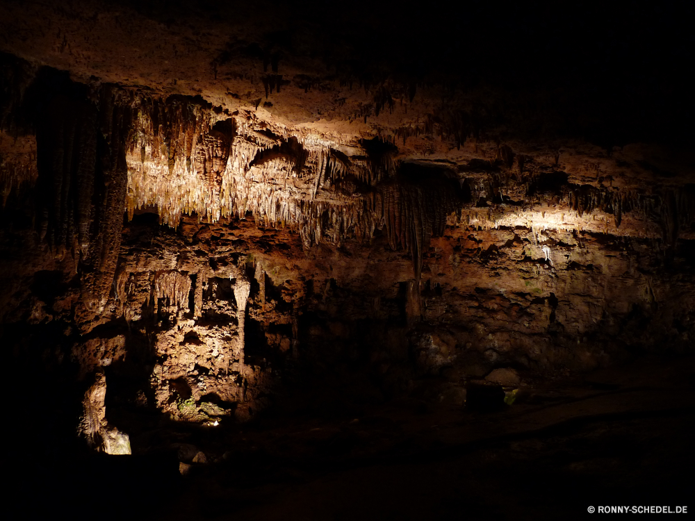 Meramec Caverns Höhle geologische formation Schlucht Fels Reisen Landschaft Park nationalen Wüste Tourismus Stein Himmel Berg Klippe Sand landschaftlich Geologie Aushöhlung Sandstein Felsen Grand Wolken Südwesten Bildung Urlaub Tal Wahrzeichen Wandern im freien Orange Sonnenuntergang Berge geologische Westen natürliche Tourist Licht Baum im freien Wolke Szenerie majestätisch Fluss Landschaften Szene Antike trocken dunkel Abenteuer Formationen Wasser entfernten Architektur Klippen Bögen Felge Wunder alt Sommer Meer Denkmal berühmte Strand Küste Mauer Loch Wildnis Süden Sonnenaufgang Hügel Schloss Struktur Ozean Turm Sonne Geschichte Höhle Mesa Nationalpark Arid Farbe Bogen felsigen Reiseziele tief horizontale Stadt Ziel Ufer Land Innenseite Tag Gebäude cave geological formation canyon rock travel landscape park national desert tourism stone sky mountain cliff sand scenic geology erosion sandstone rocks grand clouds southwest formation vacation valley landmark hiking outdoors orange sunset mountains geological west natural tourist light tree outdoor cloud scenery majestic river scenics scene ancient dry dark adventure formations water remote architecture cliffs arches rim wonder old summer sea monument famous beach coast wall hole wilderness south sunrise hill castle structure ocean tower sun history cavern mesa national park arid color arch rocky destinations deep horizontal city destination shore land inside day building