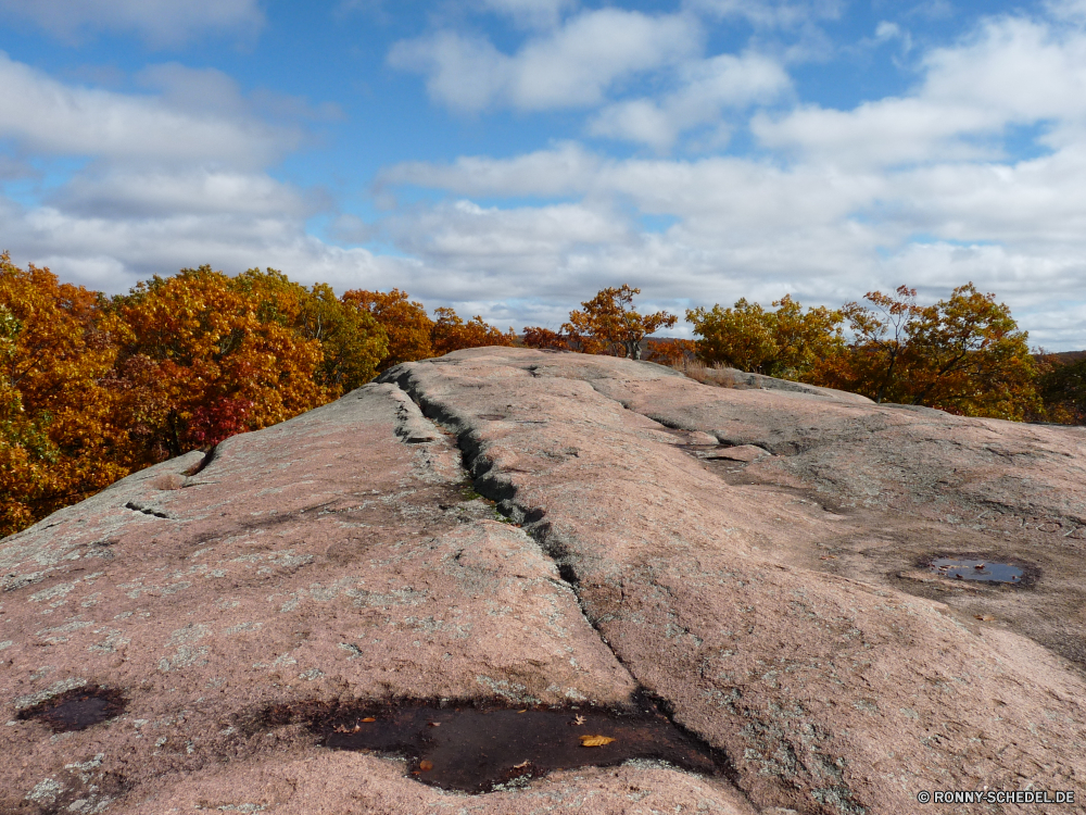 Elephant Rocks State Park Landschaft Himmel Berg Sand Wüste Reisen Fels Berge Steinmauer Wolken trocken Stein Zaun landschaftlich Straße Wildnis Schlucht Baum Hügel Wolke Sommer Land Barrier Tal Aufstieg Tourismus im freien nationalen Park Horizont Steigung Geologie Boden Düne Szenerie Arid Hügel Entwicklung des ländlichen Erde Felsen bewölkt Pflanze Urlaub im freien Landschaft Obstruktion Gras natürliche niemand Reise Aushöhlung Schmutz Bereich Feld Gelände Umgebung Land Szene Wärme Insel Hochland Extreme Abenteuer Knoll heiß Dürre Sonnenlicht Sandstein Westen Autobahn sonnig Tag Süden Klippe karge vulkanische Licht Wasser Wandern Busch Landschaften leere Boden Reise Wetter Ziel Farbe Sonnenuntergang Fluss Struktur Linie Südwesten Sonne Panorama woody plant Steine Braun Ökologie See Küste Wiese Vulkan Meer landscape sky mountain sand desert travel rock mountains stone wall clouds dry stone fence scenic road wilderness canyon tree hill cloud summer land barrier valley ascent tourism outdoors national park horizon slope geology soil dune scenery arid hills rural earth rocks cloudy plant vacation outdoor countryside obstruction grass natural nobody journey erosion dirt range field terrain environment country scene heat island highland extreme adventure knoll hot drought sunlight sandstone west highway sunny day south cliff barren volcanic light water hiking bush scenics empty ground trip weather destination color sunset river structure line southwest sun panorama woody plant stones brown ecology lake coast meadow volcano sea