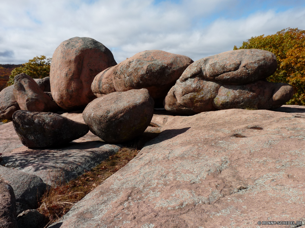 Elephant Rocks State Park Kiesel Steinmauer Stein Fels Steine Zaun Barrier Felsen Strand Stapel Sand Meer Obstruktion Haufen natürliche Braun Textur Harmonie Kiesel Wasser Schließen Gleichgewicht Ozean Struktur glatte Spa Heap Felsblock ruhige Landschaft grau Essen Entspannung Mineral Anordnung closeup Erde im freien Frieden Entspannen Sie sich Muster schwarz gestapelt Bestellung Samen Gruppe Therapie Küste Himmel Rau Fluss Gesundheit felsigen texturierte Meditation Insel horizontale Ruhe Urlaub Küste Boden Form Material Farbe Betonpflaster Oberfläche Granit Koffein Runde hart Bau Sommer Sandstein Turm Sonne Kopfsteinpflaster Stabilität frisch Szene Bohne niemand Espresso Baum Bohnen geröstet gesund trocken Kaffee Umgebung Wellness Gebäude Reisen Leben pebble stone wall stone rock stones fence barrier rocks beach stack sand sea obstruction pile natural brown texture harmony pebbles water close balance ocean structure smooth spa heap boulder tranquil landscape gray food relaxation mineral arrangement closeup earth outdoors peace relax pattern black stacked order seed group therapy coastline sky rough river health rocky textured meditation island horizontal calm vacation coast soil shape material color cobblestone surface granite caffeine round hard construction summer sandstone tower sun cobble stability fresh scene bean nobody espresso tree beans roasted healthy dry coffee environment wellness building travel life