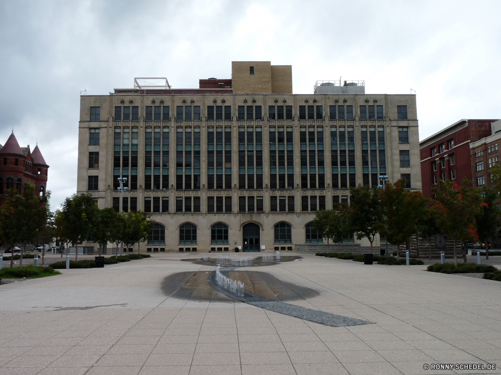 Dallas Gebäude Architektur Palast Universität Stadt Hochschule Haus Residenz Reisen Wahrzeichen Himmel Tourismus Urban Struktur alt Straße historischen Büro Geschichte Stadt Wohnung berühmte Stadtansicht Turm Fassade aussenansicht historische Denkmal Flag Tourist Platz Platz Antike sonnig Schule Schloss Kirche Startseite Landschaft Bau Stein Regierung Häuser Hauptstadt Fenster Straße Parlament Königliche Kuppel Sommer Kultur Gehäuse traditionelle nationalen Museum Gras Erbe Gebäude Kunst Zentrum Fluss Tag Besichtigungen England Statue Garten Park landschaftlich moderne building architecture palace university city college house residence travel landmark sky tourism urban structure old street historic office history town dwelling famous cityscape tower facade exterior historical monument flag tourist square place ancient sunny school castle church home landscape construction stone government houses capital window road parliament royal dome summer culture housing traditional national museum grass heritage buildings art center river day sightseeing england statue garden park scenic modern