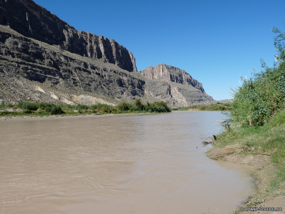 Big Bend National Park Becken Berg Landschaft natürliche depression Wasser See Fluss geologische formation Berge Bereich Reisen Wald Baum Himmel Park Fels Wildnis im freien Tourismus Sommer Kanal Körper des Wassers landschaftlich Tal Felsen Spitze Reflexion im freien Bäume nationalen Stream Wolke Schnee Stein Hügel Hochland Umgebung Ufer Gletscher Küste Grat Wolken Urlaub am See natürliche Wild Ozean Gras ruhige Meer Erhaltung Szene Tag friedliche Ruhe Klippe Szenerie felsigen Teich Hügel hoch Strand Strömung Holz Insel Küstenlinie Farbe Steine Barrier natürliche Höhe Reise Küste Schlucht Kiefer Eis Horizont Sonne Sonnenlicht Herbst klar Land Creek Panorama Landschaften Panorama gelassene horizontale fließende Landschaft basin mountain landscape natural depression water lake river geological formation mountains range travel forest tree sky park rock wilderness outdoors tourism summer channel body of water scenic valley rocks peak reflection outdoor trees national stream cloud snow stone hill highland environment shore glacier coast ridge clouds vacation lakeside natural wild ocean grass tranquil sea conservation scene day peaceful calm cliff scenery rocky pond hills high beach flow wood island shoreline color stones barrier natural elevation journey coastline canyon pine ice horizon sun sunlight autumn clear land creek panoramic scenics panorama serene horizontal flowing countryside