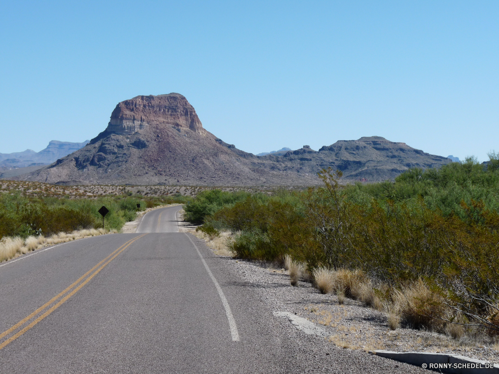 Big Bend National Park Aufstieg Steigung Berg Landschaft Himmel Reisen Berge Fels Straße Park Hügel im freien Knoll Gras Hochland Bereich Tal nationalen Szenerie Wolken Stein Sommer Tourismus Wüste landschaftlich Spitze im freien Entwicklung des ländlichen Vulkan Wildnis Wald Felsen Landschaft Baum felsigen Klippe Fluss Tag Wolke Grat Wasser natürliche natürliche Höhe Hügel Tourist geologische formation Land Farbe Sand Schnee Umgebung Urlaub Sonne hoch Ziel Biegung Insel Schlucht Feld Bäume Vorgebirge Land Panorama Szene Wahrzeichen Asphalt Wandern Landschaften Meer Steine Reise trocken Pflanzen Nach oben Horizont Wild Mount Strecke Landschaften übergeben Antike Gelände niemand Abenteuer Laufwerk bewölkt Ökologie See friedliche ruhige Urlaub ascent slope mountain landscape sky travel mountains rock road park hill outdoors knoll grass highland range valley national scenery clouds stone summer tourism desert scenic peak outdoor rural volcano wilderness forest rocks countryside tree rocky cliff river day cloud ridge water natural natural elevation hills tourist geological formation country color sand snow environment vacation sun high destination bend island canyon field trees promontory land panorama scene landmark asphalt hiking scenics sea stones journey dry plants top horizon wild mount route landscapes pass ancient terrain nobody adventure drive cloudy ecology lake peaceful tranquil holiday